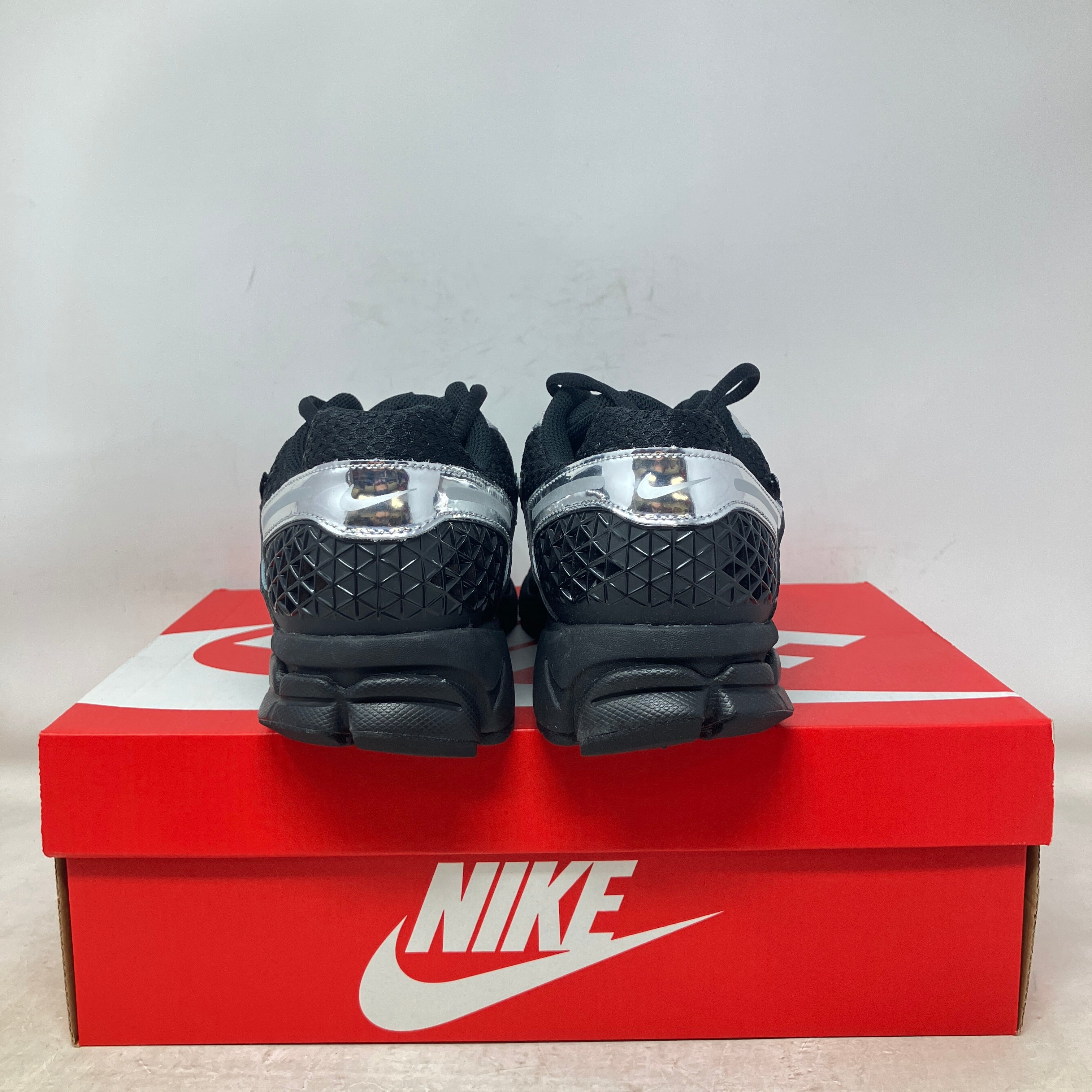 Nike Zoom Vomero 5 Black Chrome (Women's)