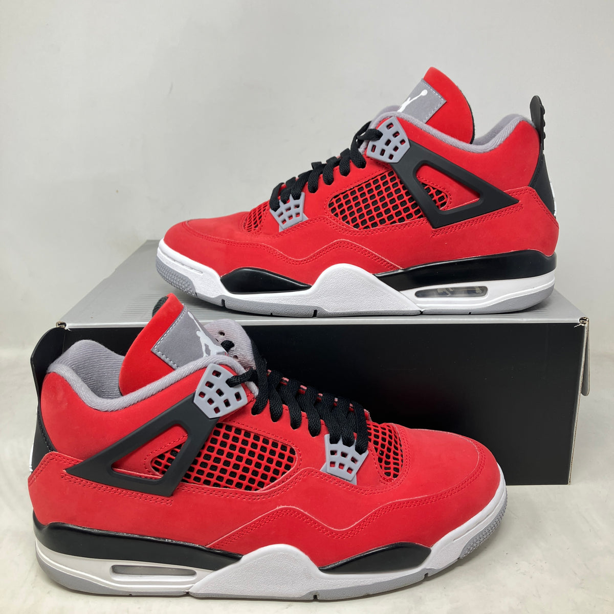 Jordan 4 Retro Toro Bravo (2026)