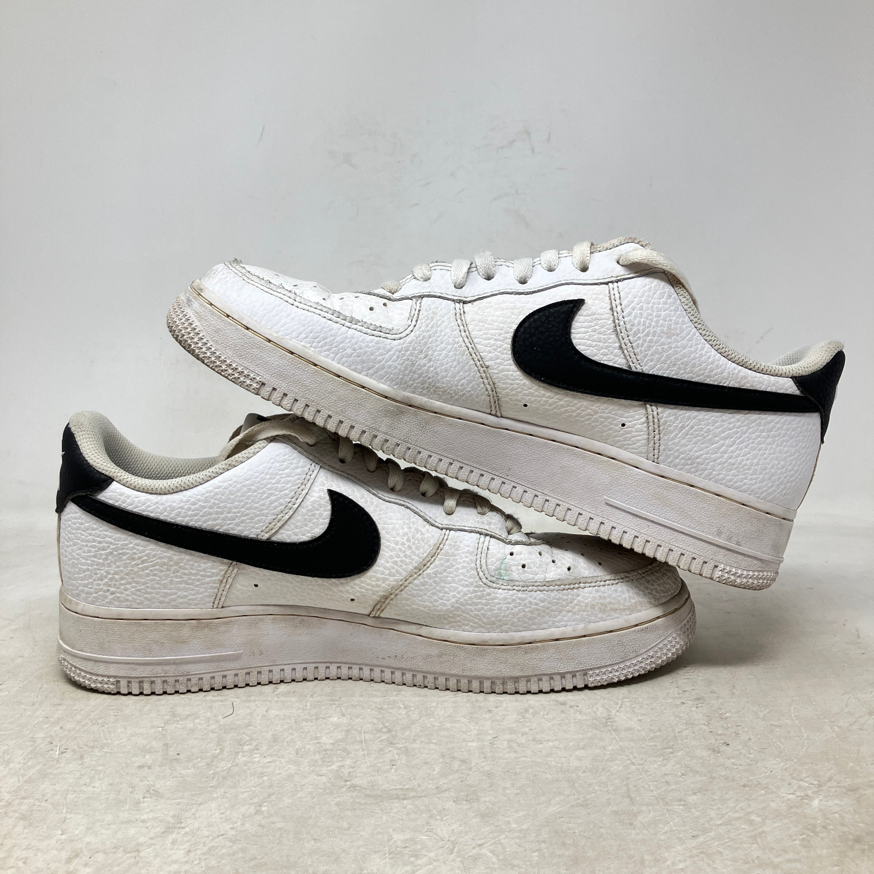 Nike Air Force 1 Low '07 White Black Pebbled Leather