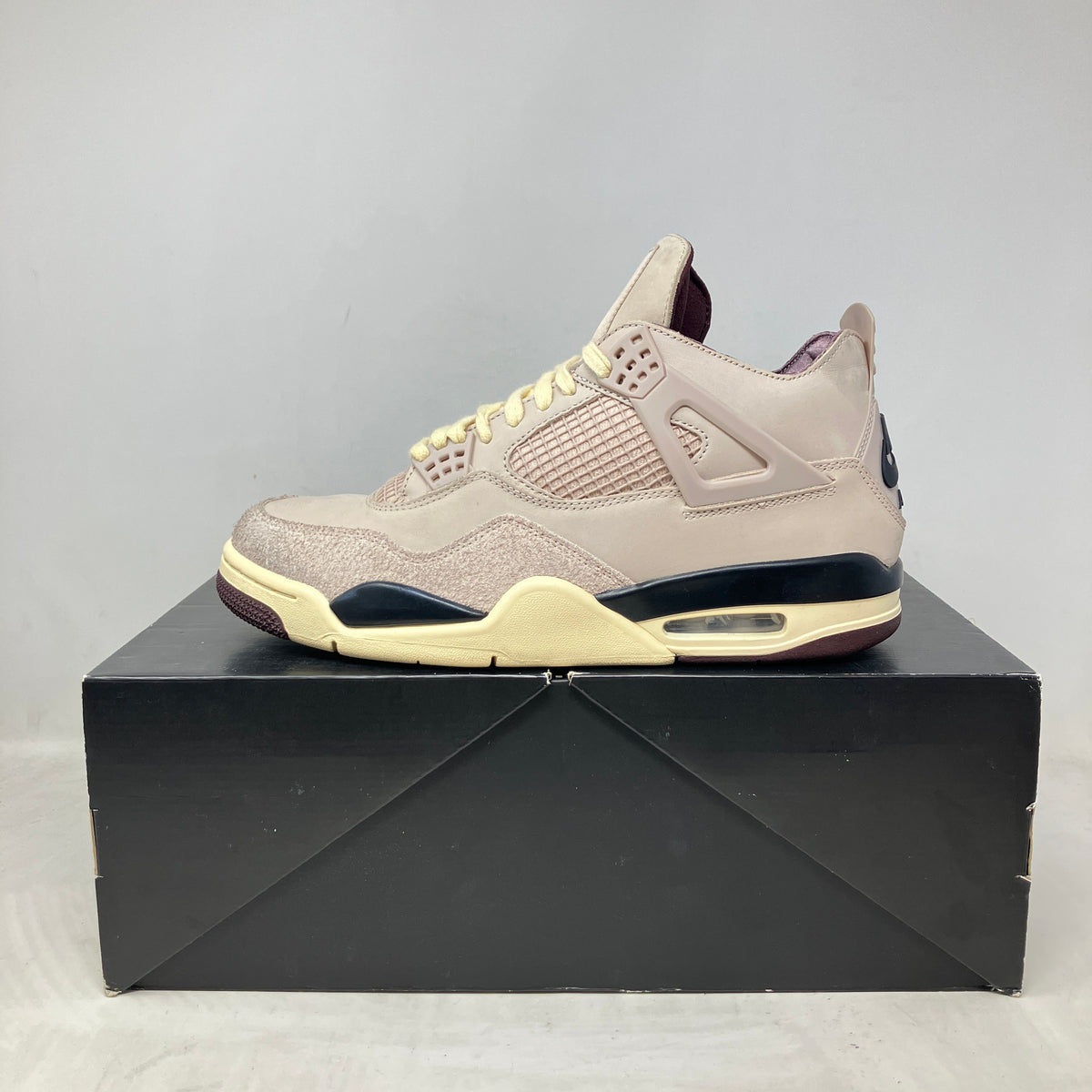 Jordan 4 Retro OG SP A Ma Maniére While You Were Sleeping (Women's)