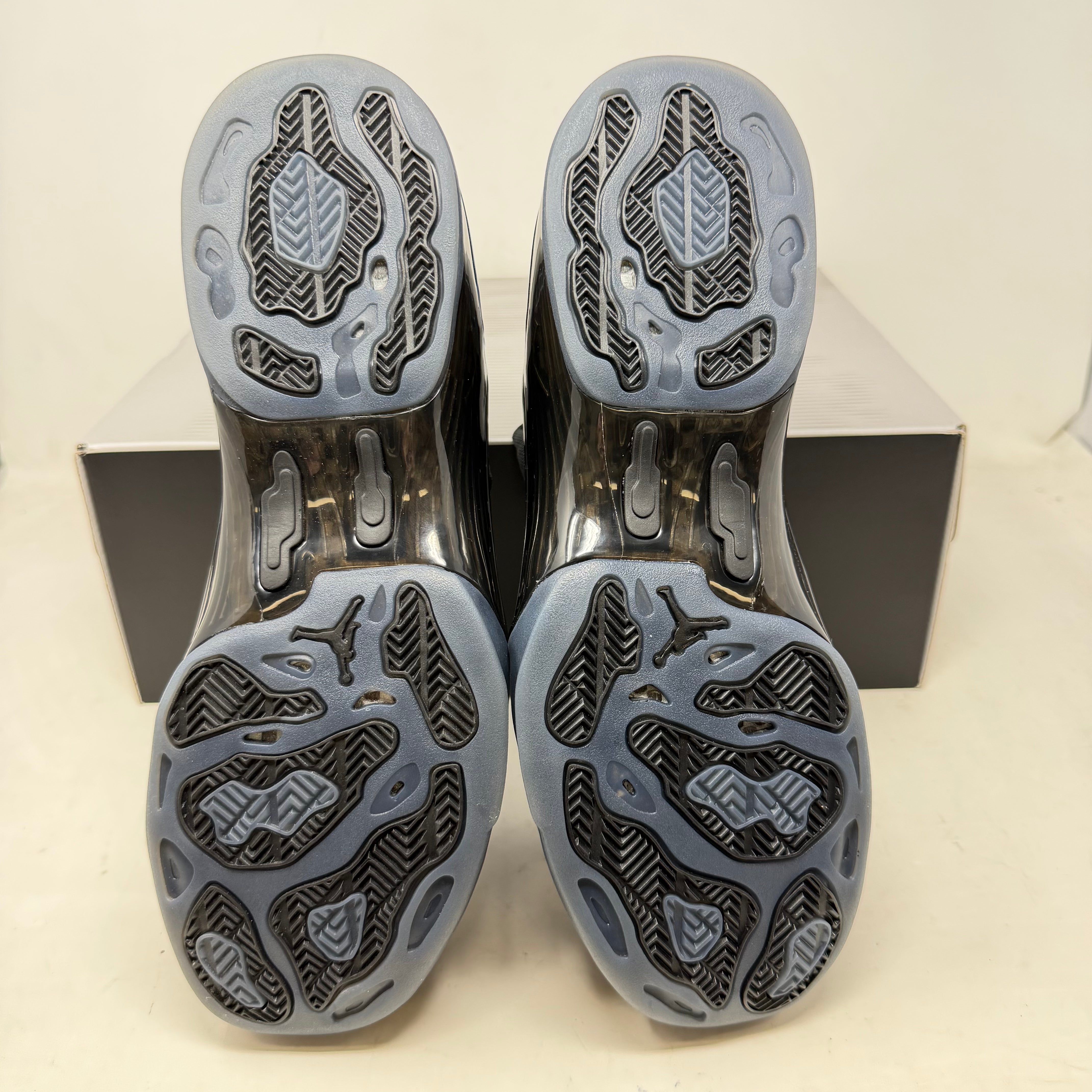 Jordan 17 Low Black Patent