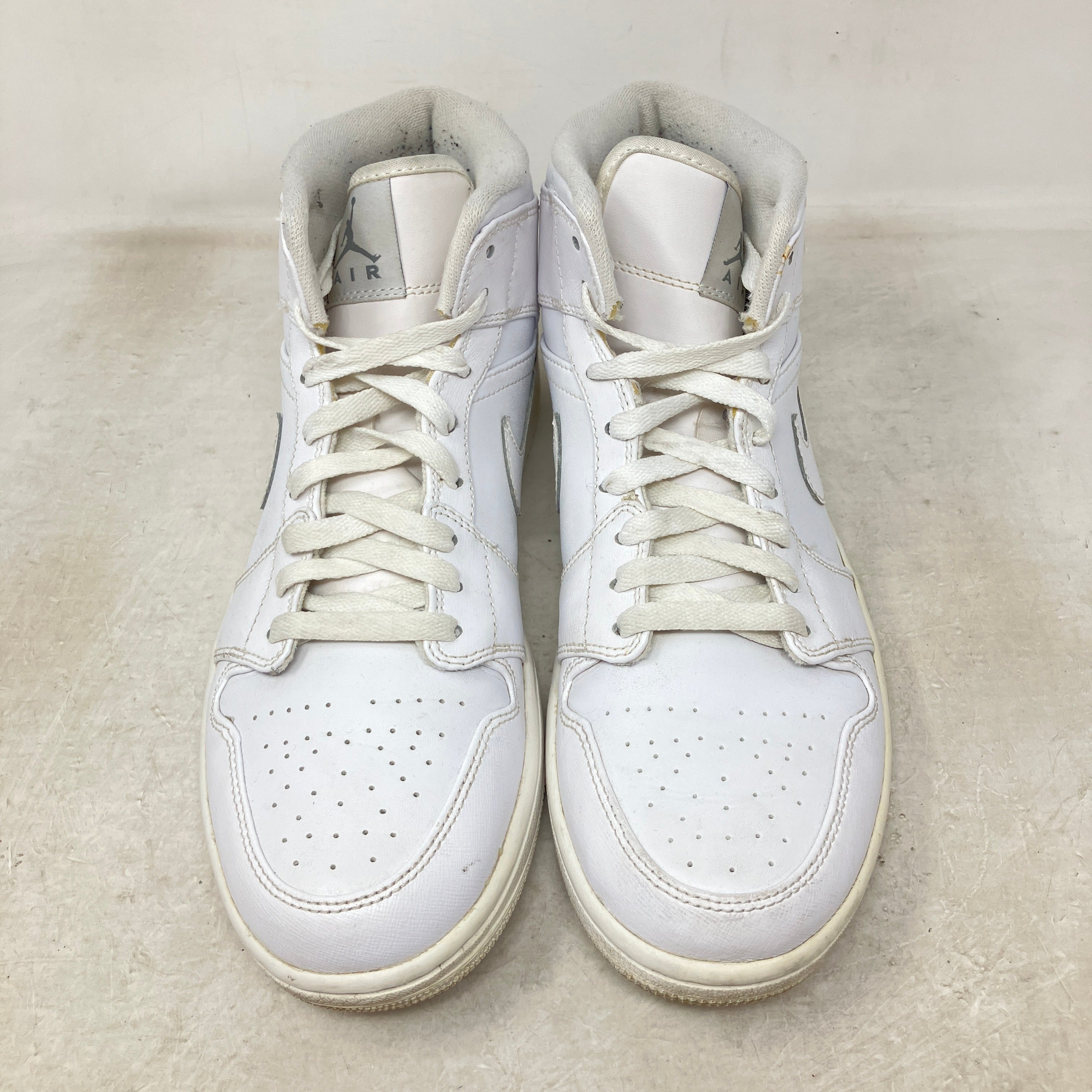 Jordan 1 Mid Triple White (2018)