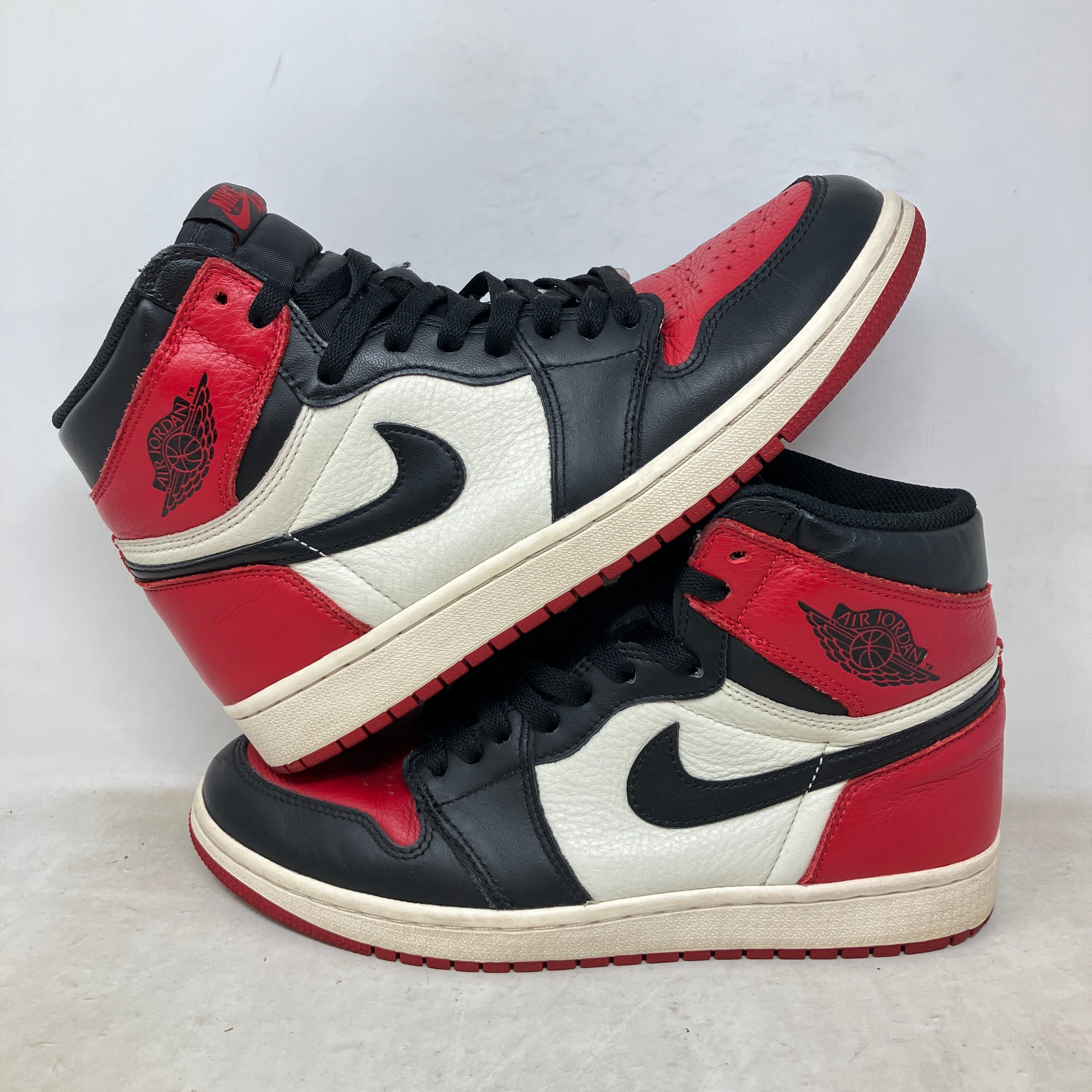 Jordan 1 Retro High Bred Toe
