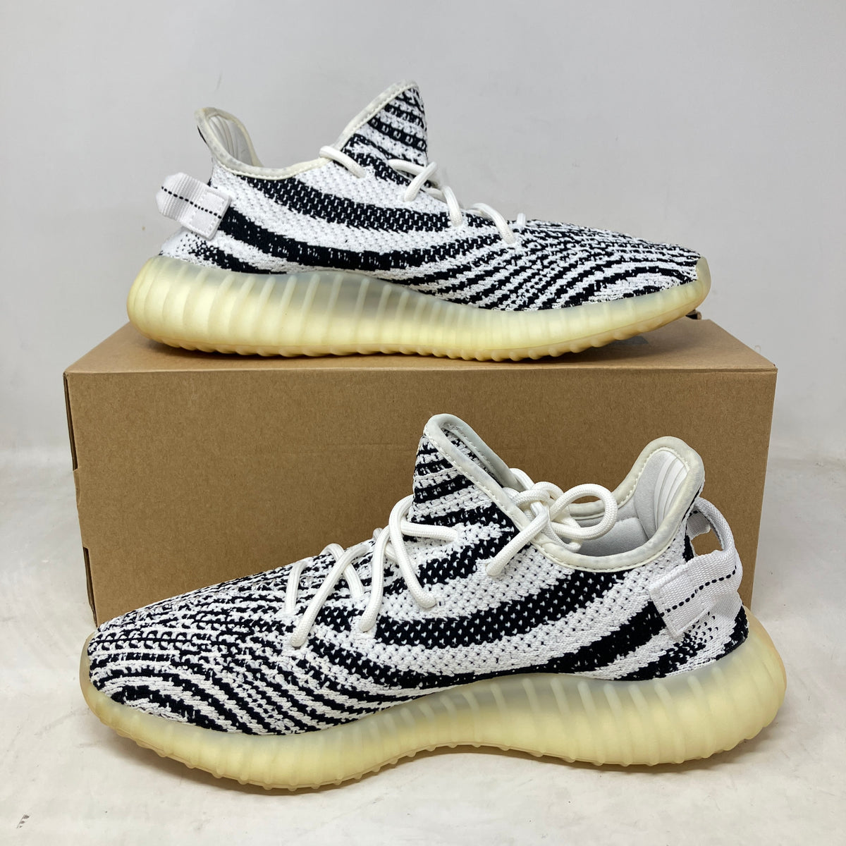 adidas Yeezy Boost 350 V2 Zebra