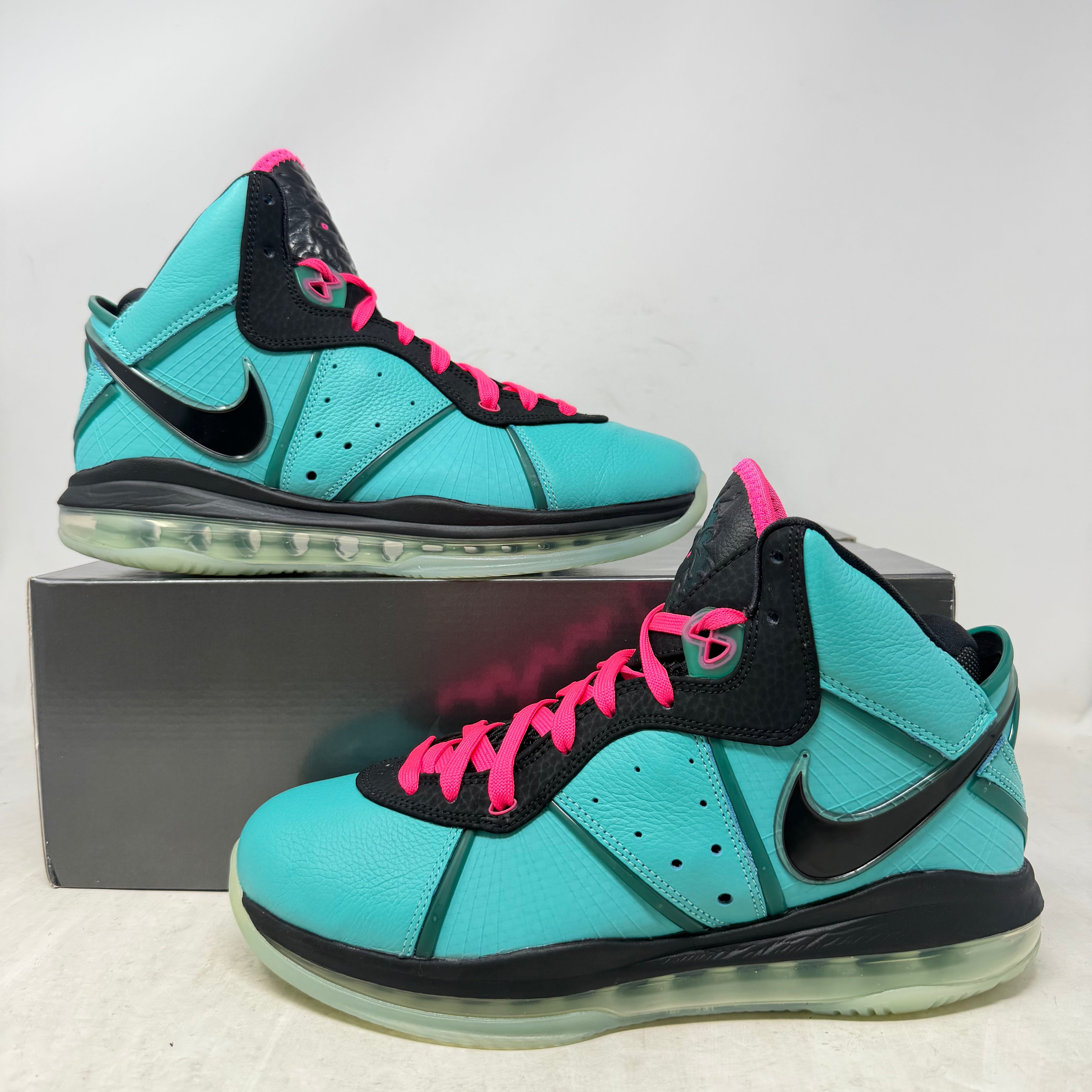 Nike LeBron 8 South Beach (2021)
