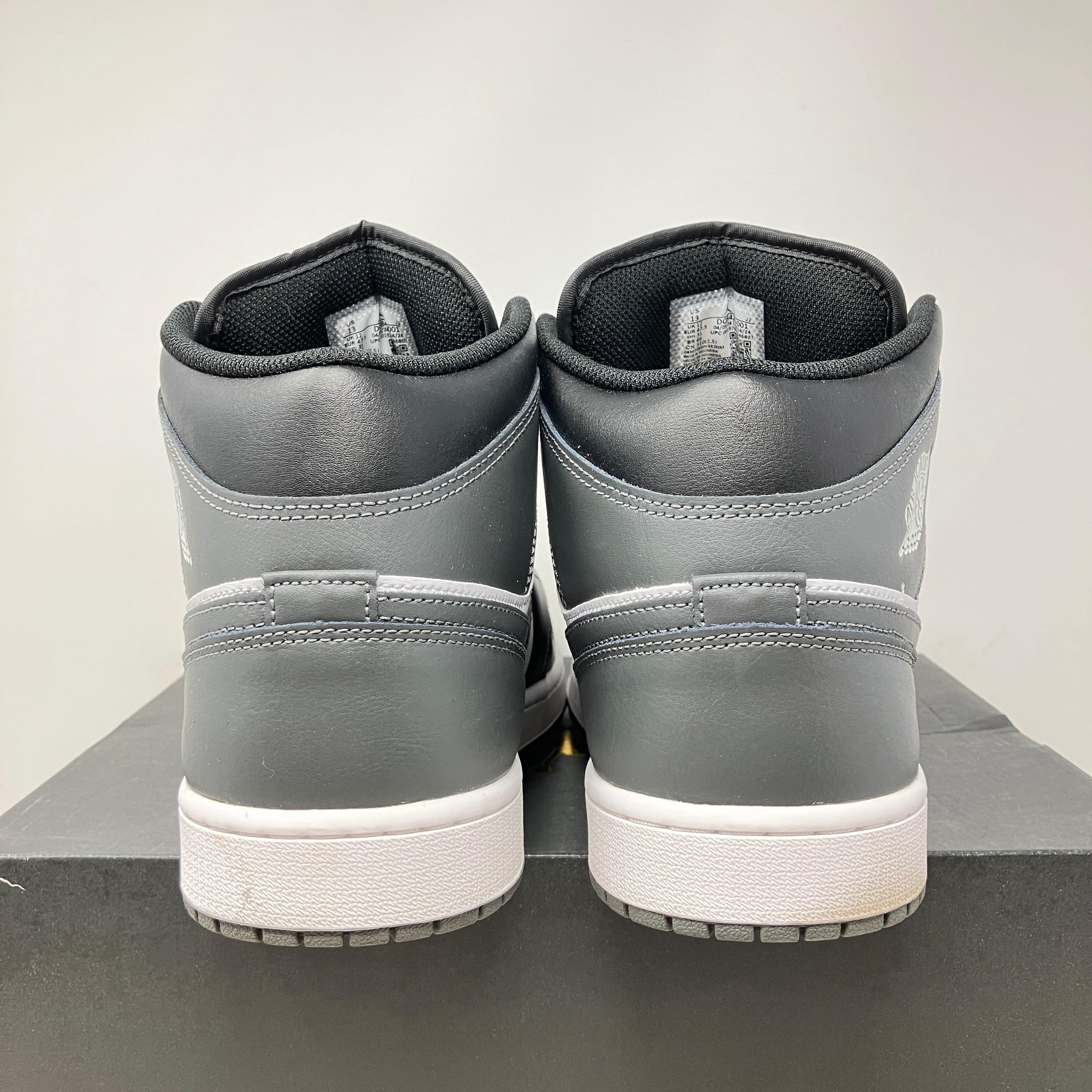 Jordan 1 Mid Black White Iron Grey