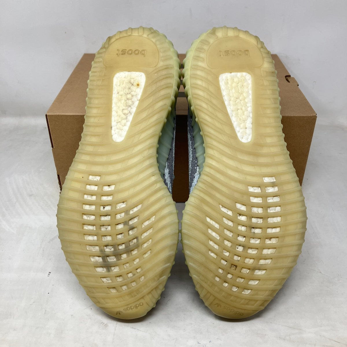 adidas Yeezy Boost 350 V2 Blue Tint