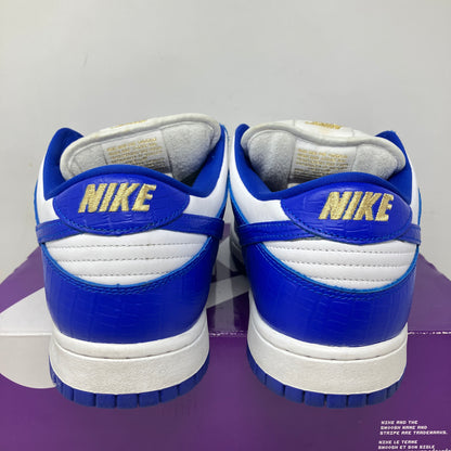 Nike SB Dunk Low Supreme Stars Hyper Royal (2021)