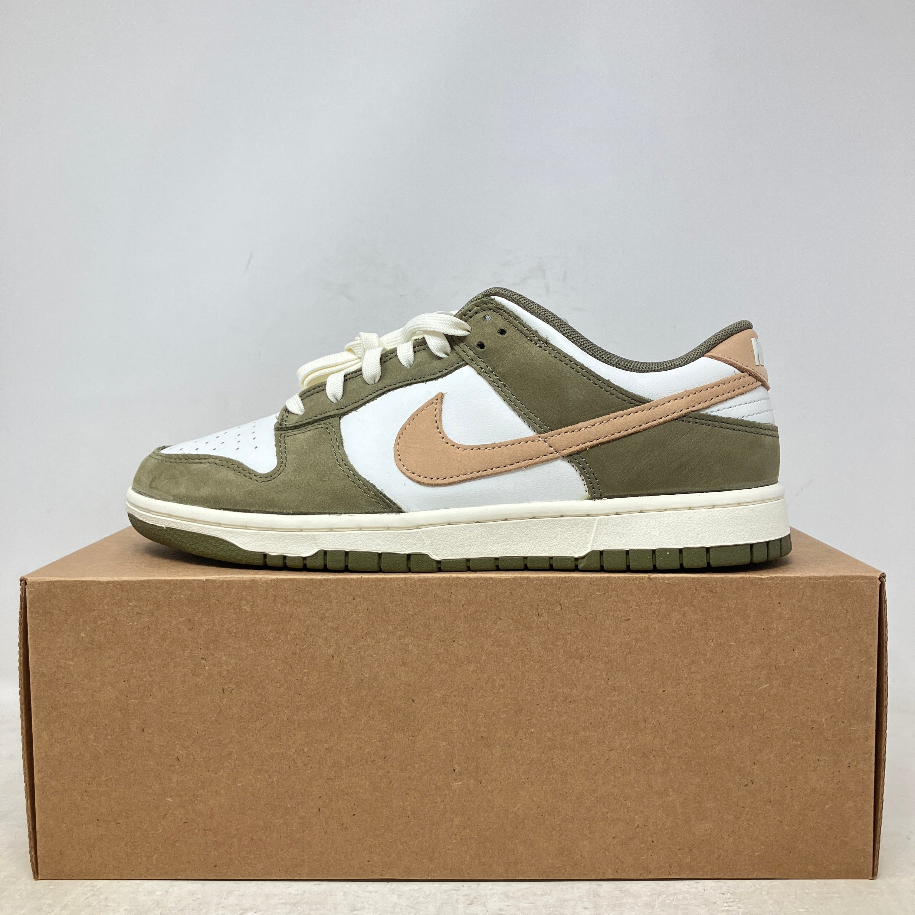 Nike Dunk Low Premium Medium Olive Hemp
