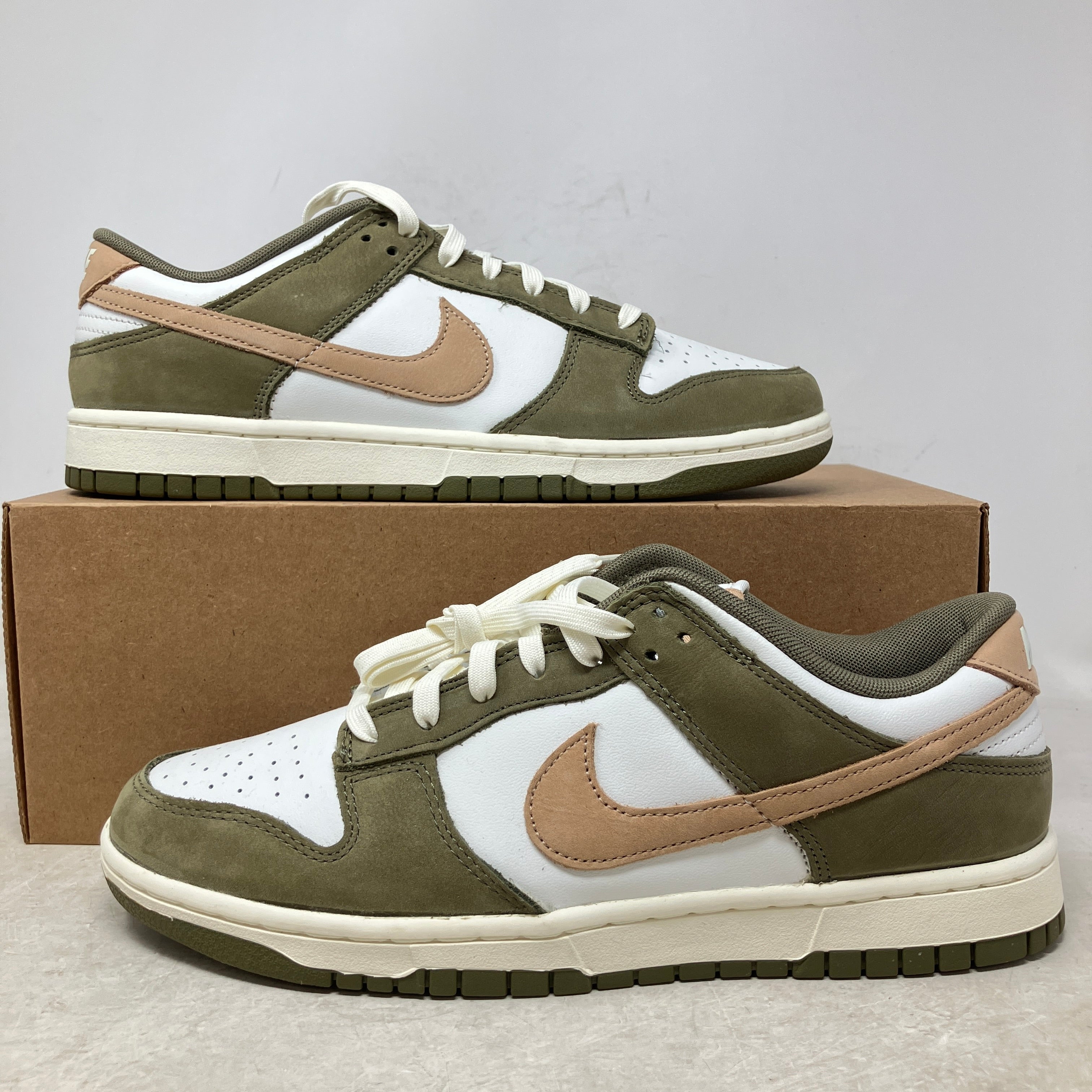 Nike Dunk Low Premium Medium Olive Hemp