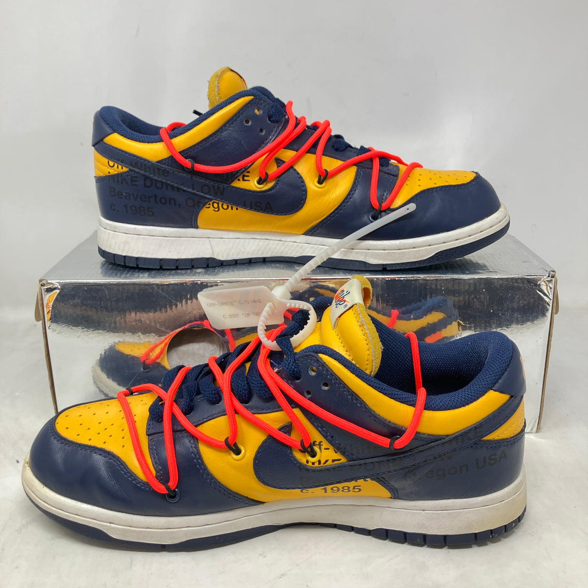 Nike Dunk Low Off-White University Gold