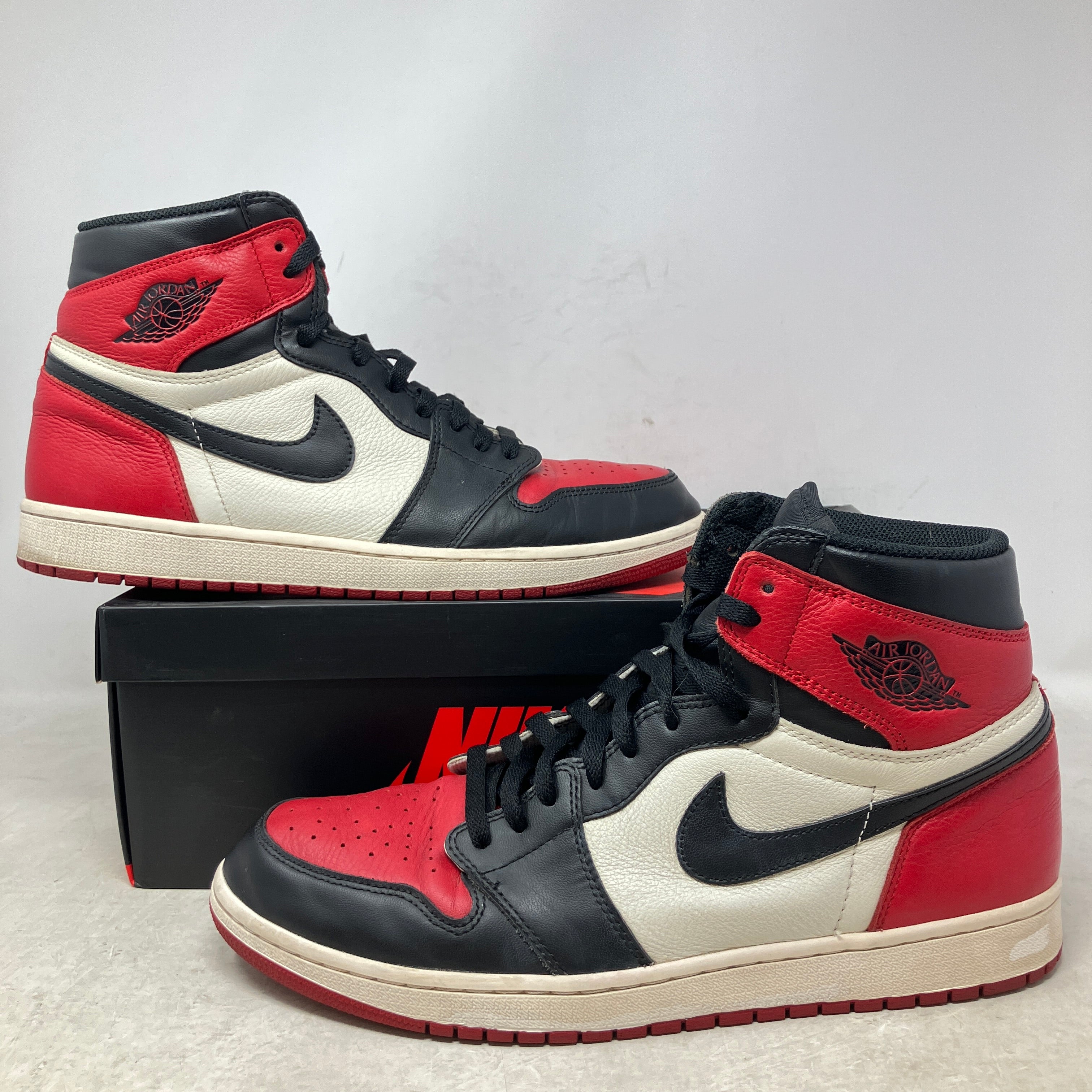 Jordan 1 Retro High Bred Toe