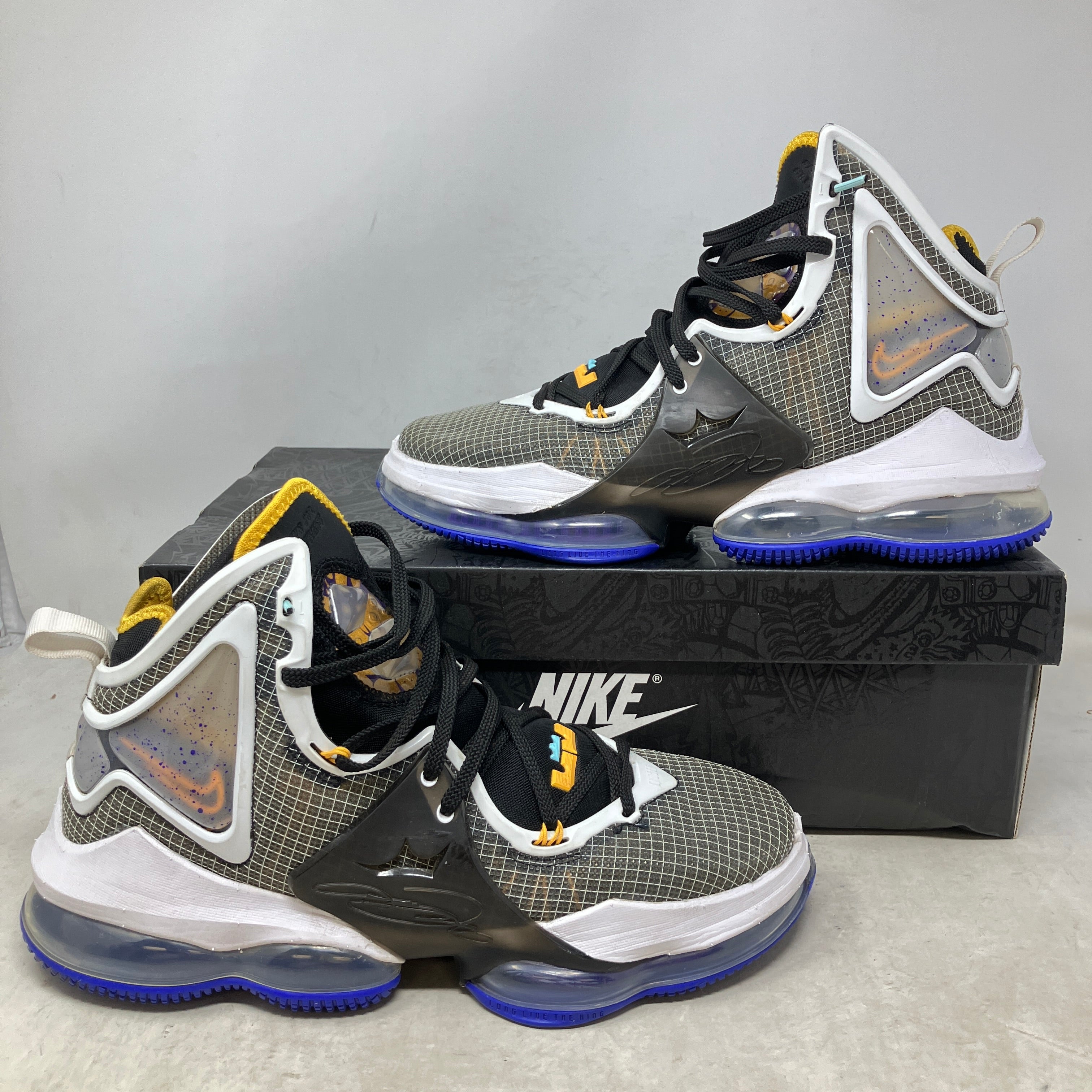 Nike LeBron 19 Hardwood Classic