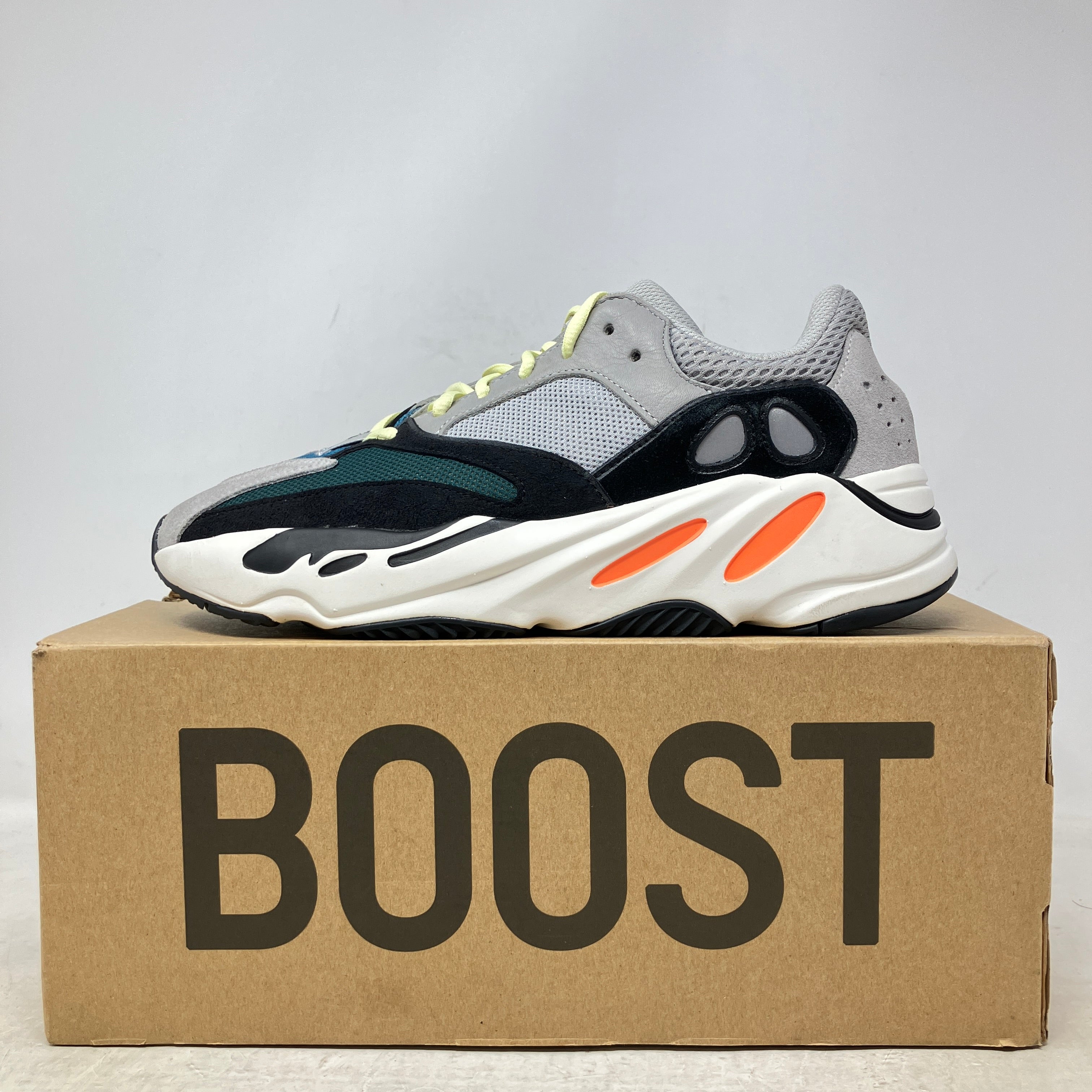 adidas Yeezy Boost 700 Wave Runner