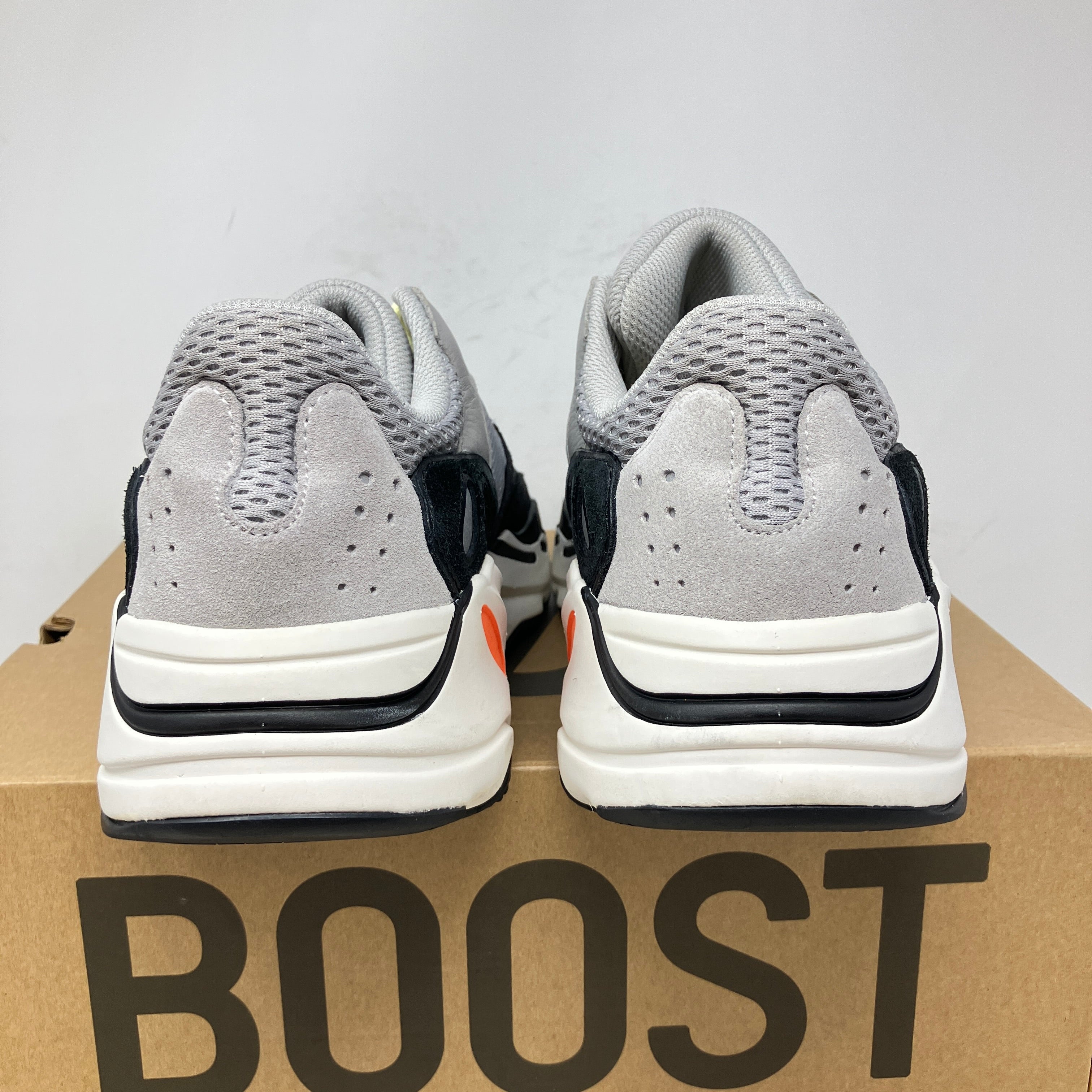 adidas Yeezy Boost 700 Wave Runner