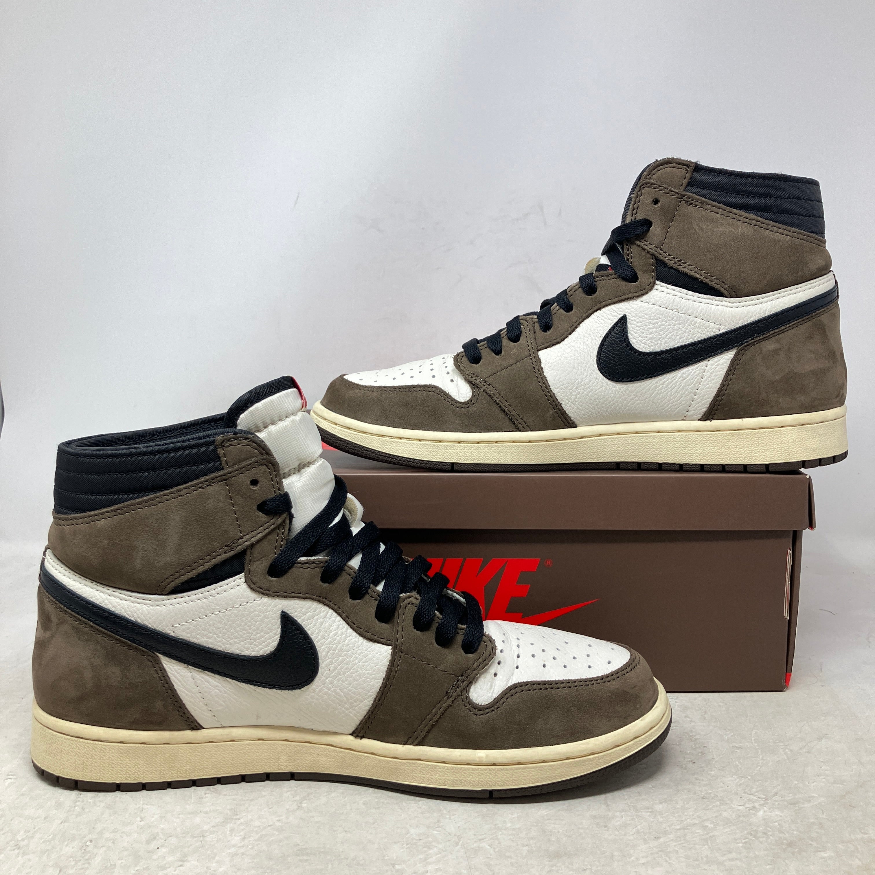 Jordan 1 Retro High OG SP Travis Scott Mocha
