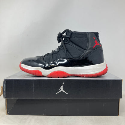 Jordan 11 Retro Playoffs (2001)