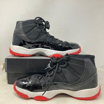 Jordan 11 Retro Playoffs (2001)