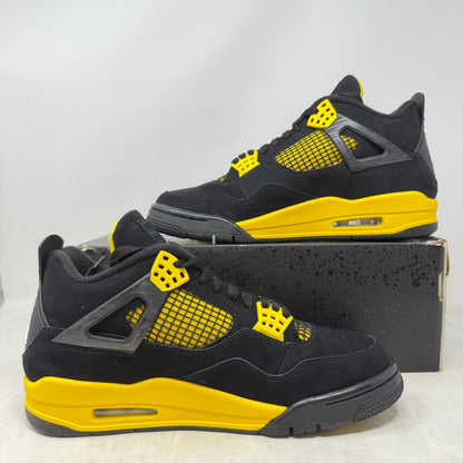 Jordan 4 Retro Thunder (2023)