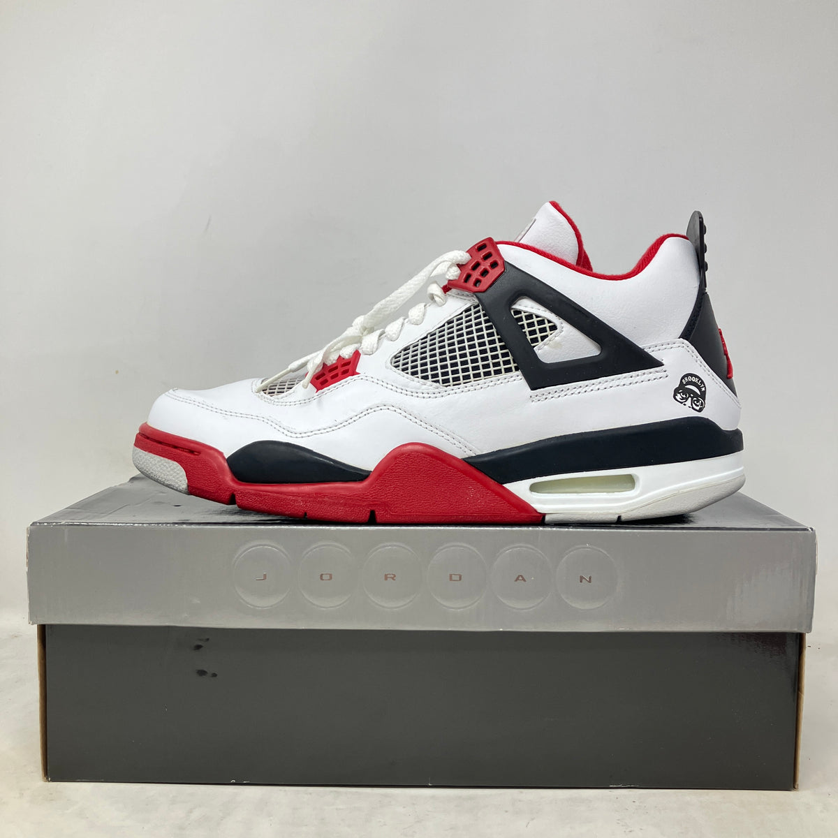 Jordan 4 Retro Fire Red Mars Blackmon (2006)