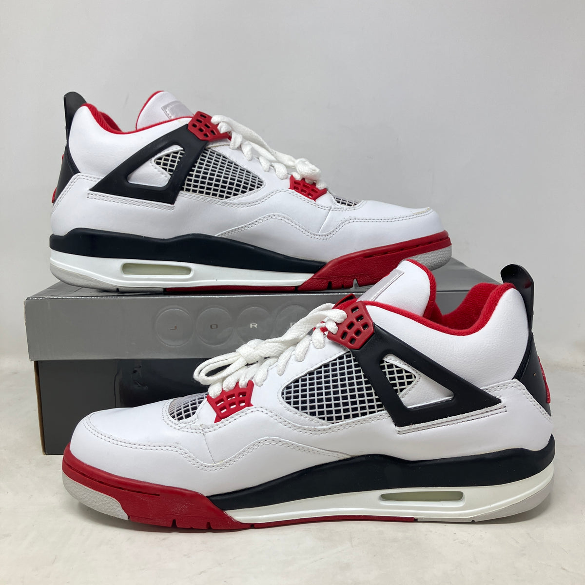 Jordan 4 Retro Fire Red Mars Blackmon (2006)