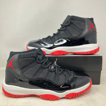 Jordan 11 Retro Playoffs (2001)