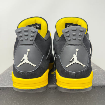 Jordan 4 Retro Thunder (2023)