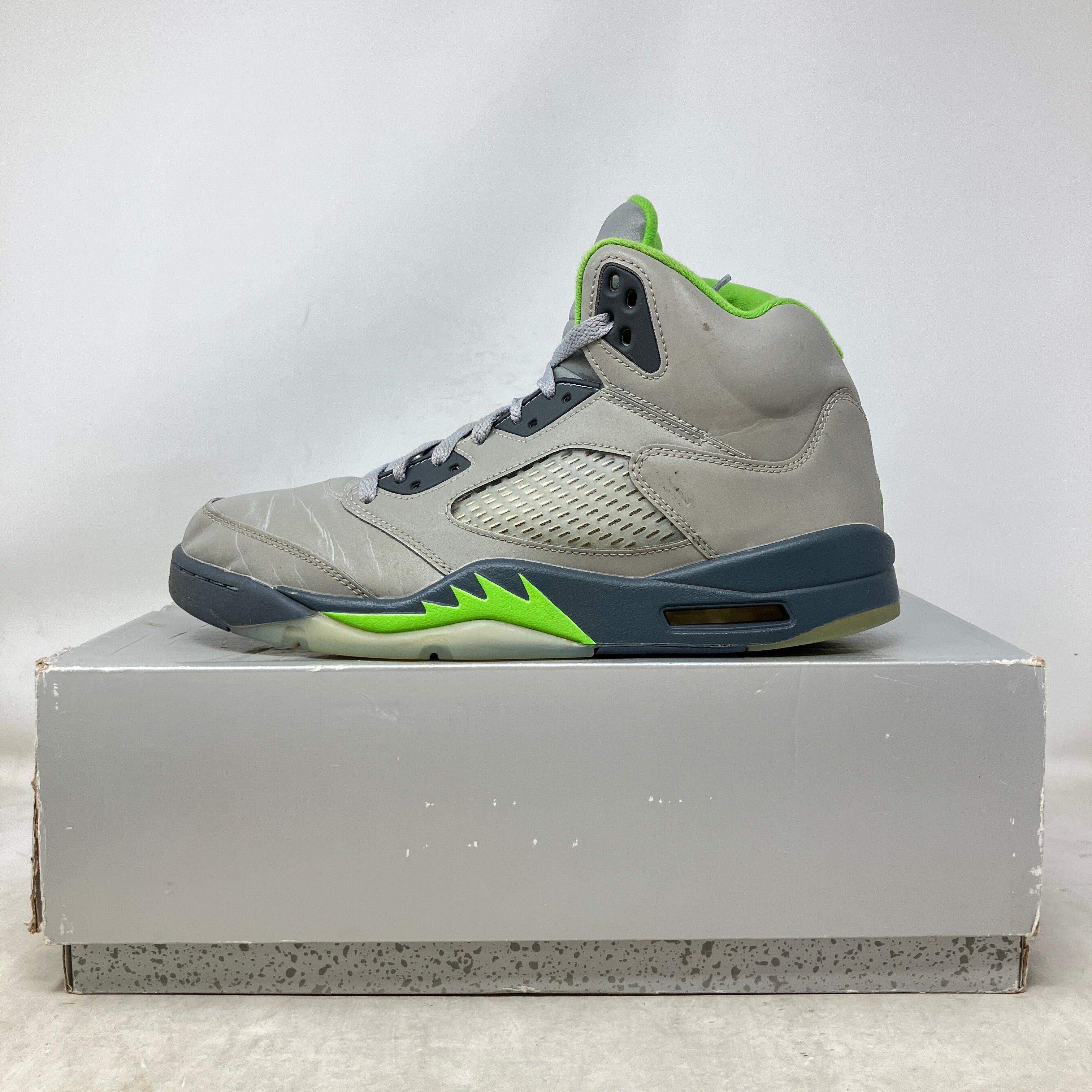 Jordan 5 Retro Green Bean (2022)