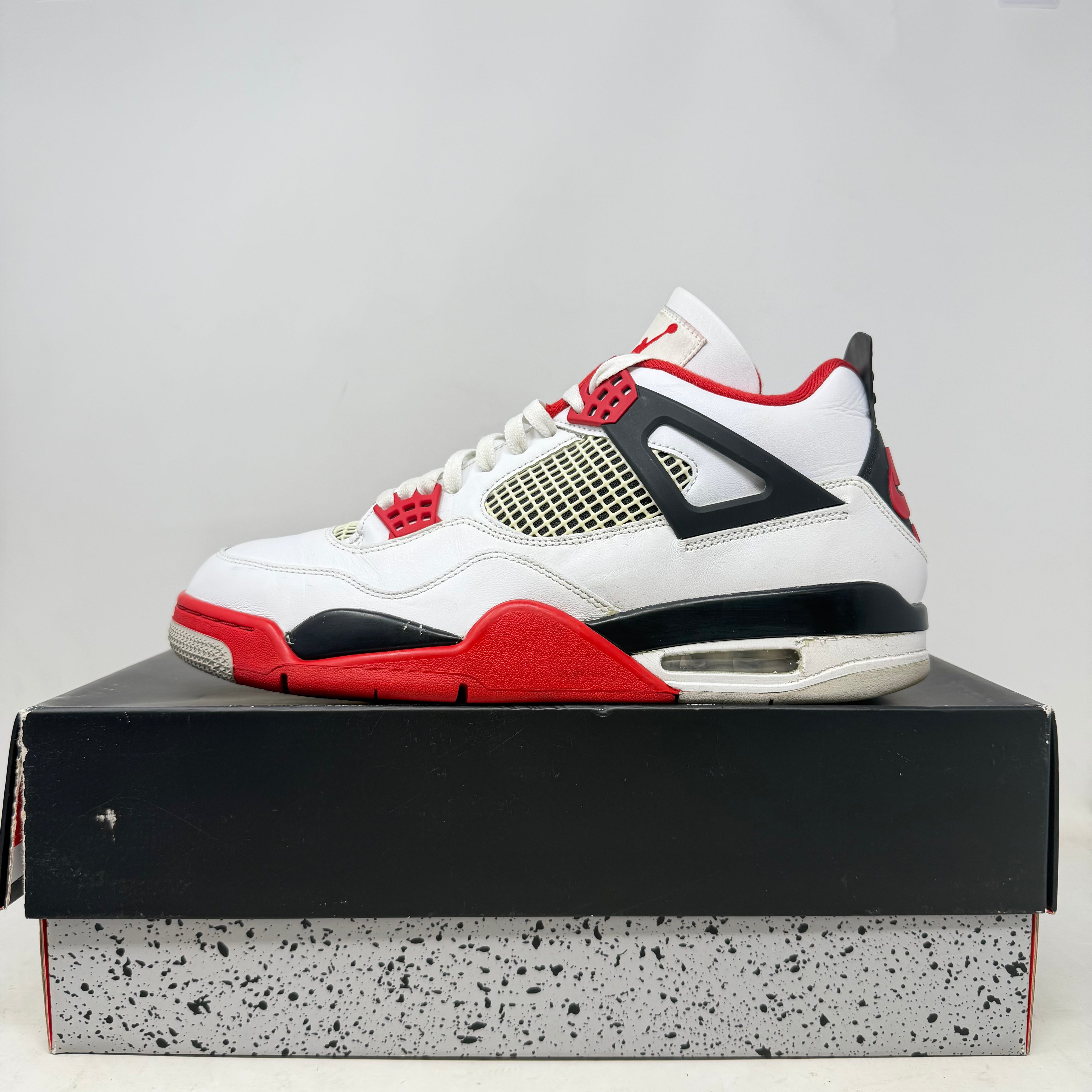 Jordan 4 Retro Fire Red (2020)