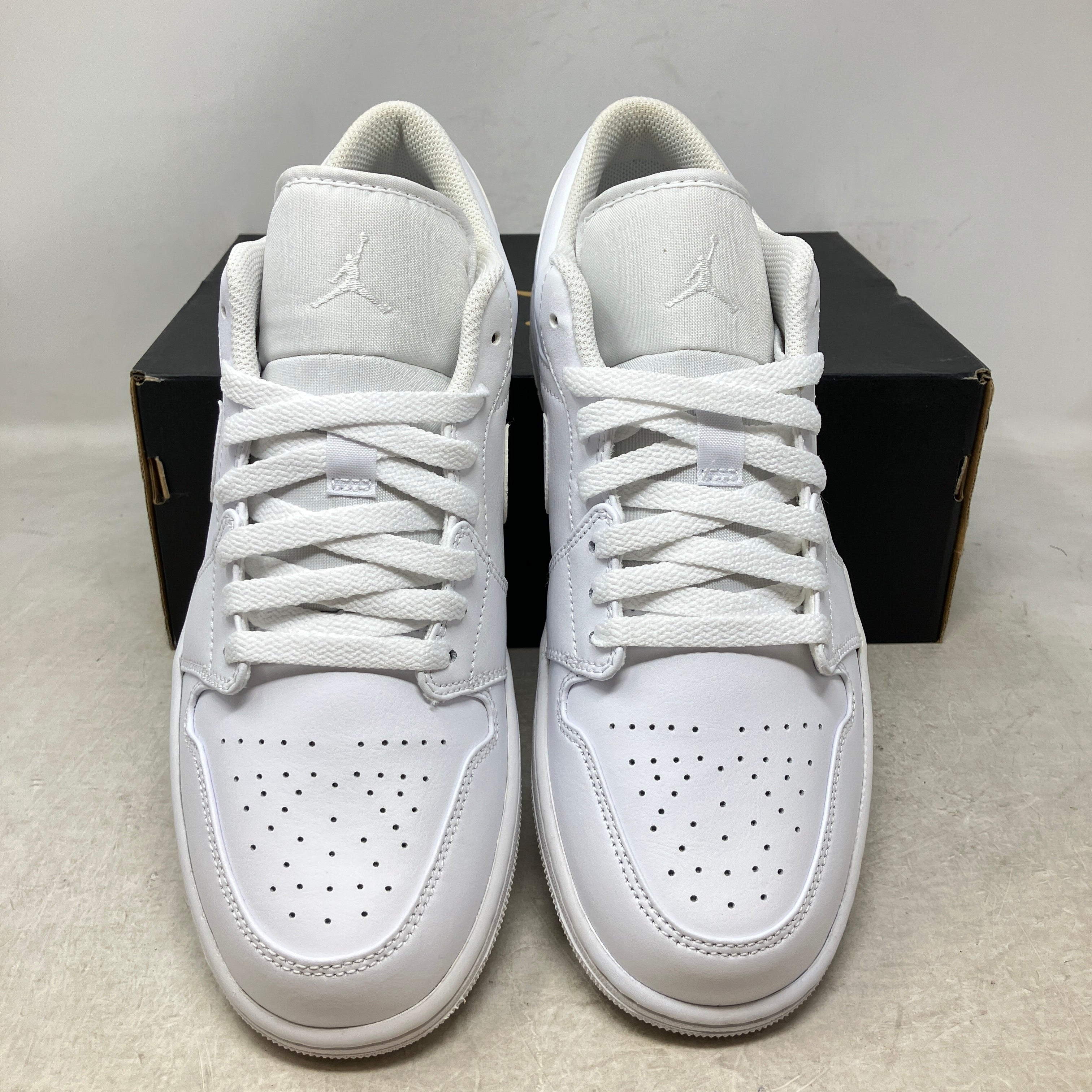 Jordan 1 Low Triple White