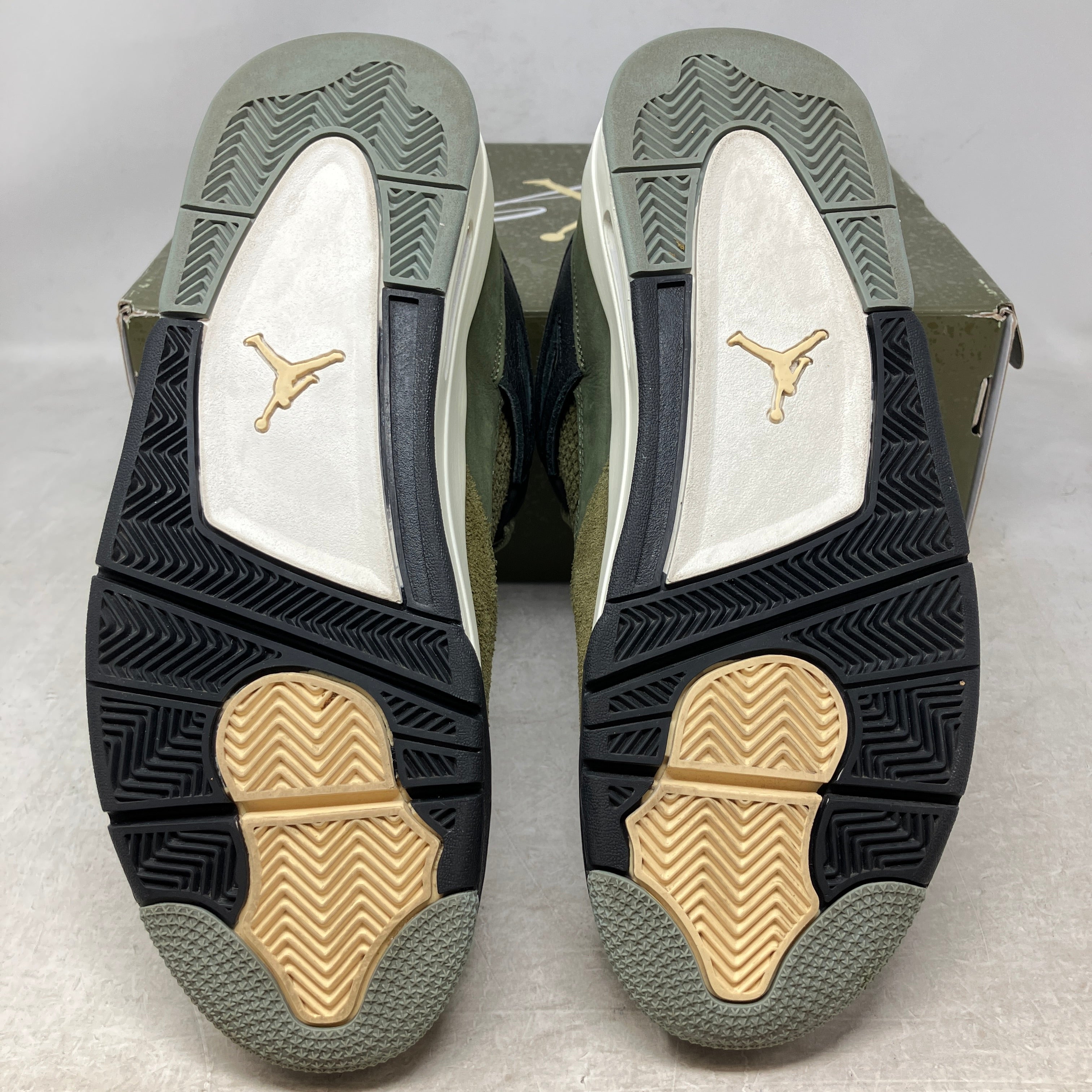 Jordan 4 Retro SE Craft Medium Olive