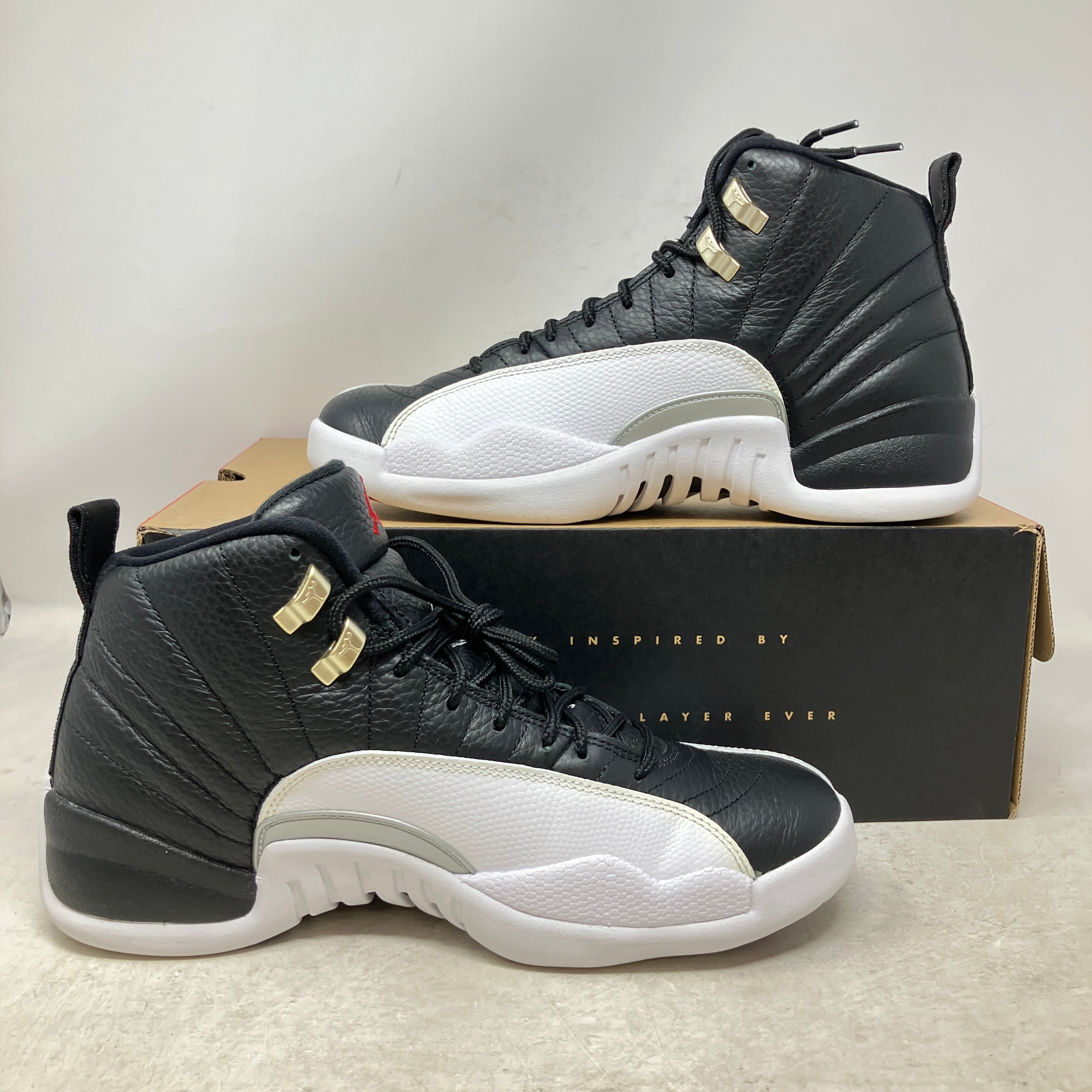 Jordan 12 Retro Playoffs (2022)