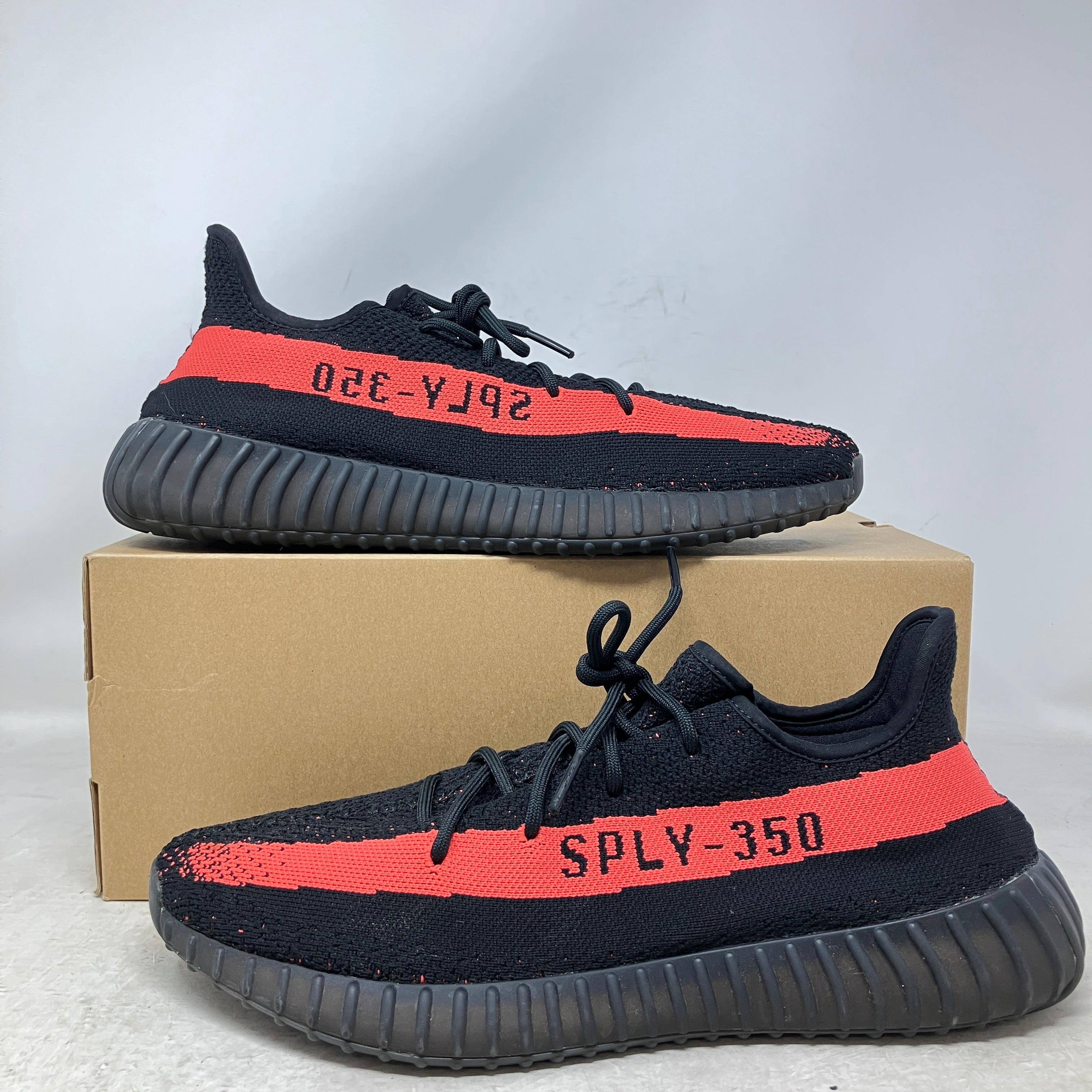 adidas Yeezy Boost 350 V2 Core Black Red