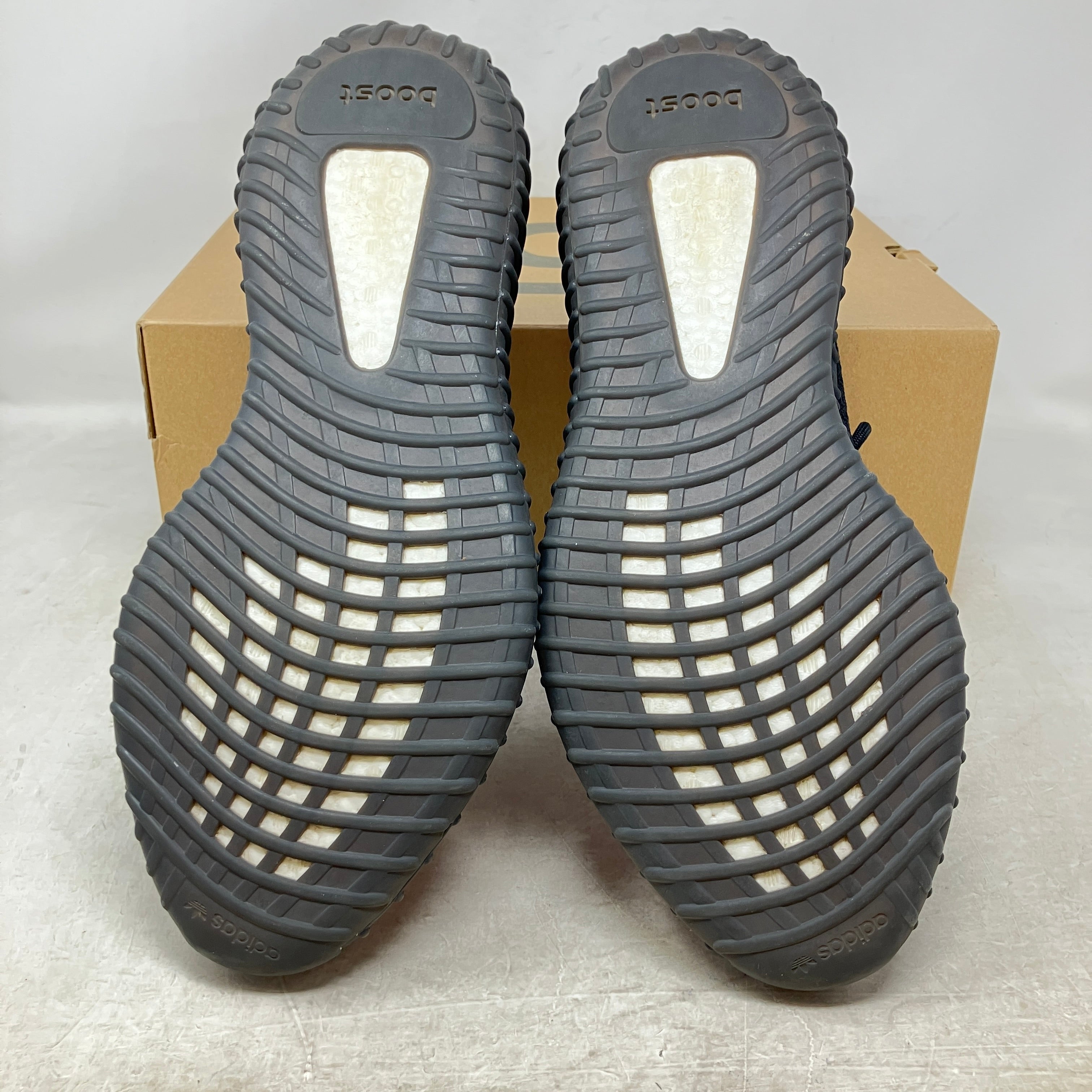 adidas Yeezy Boost 350 V2 Core Black Red