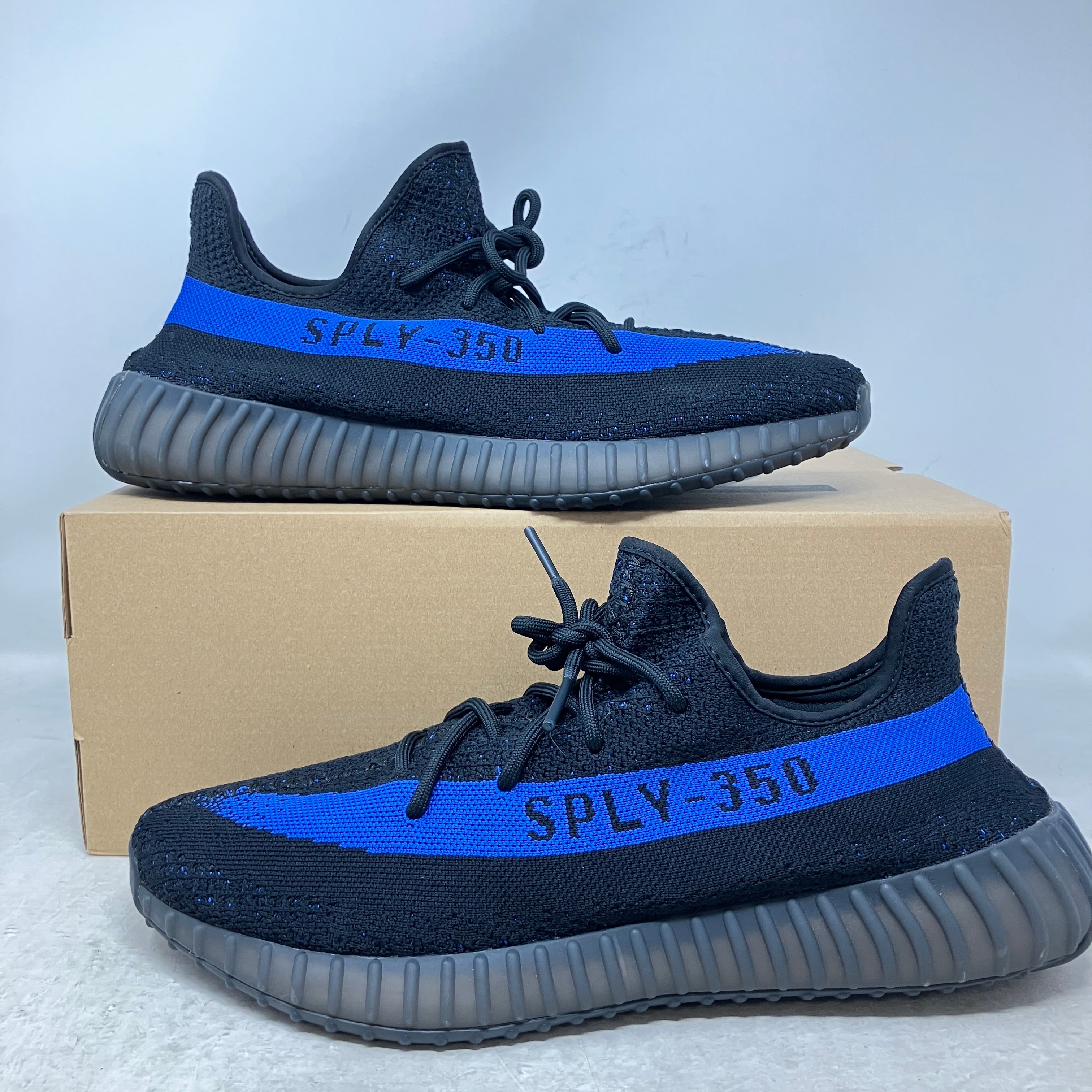 adidas Yeezy Boost 350 V2 Dazzling Blue