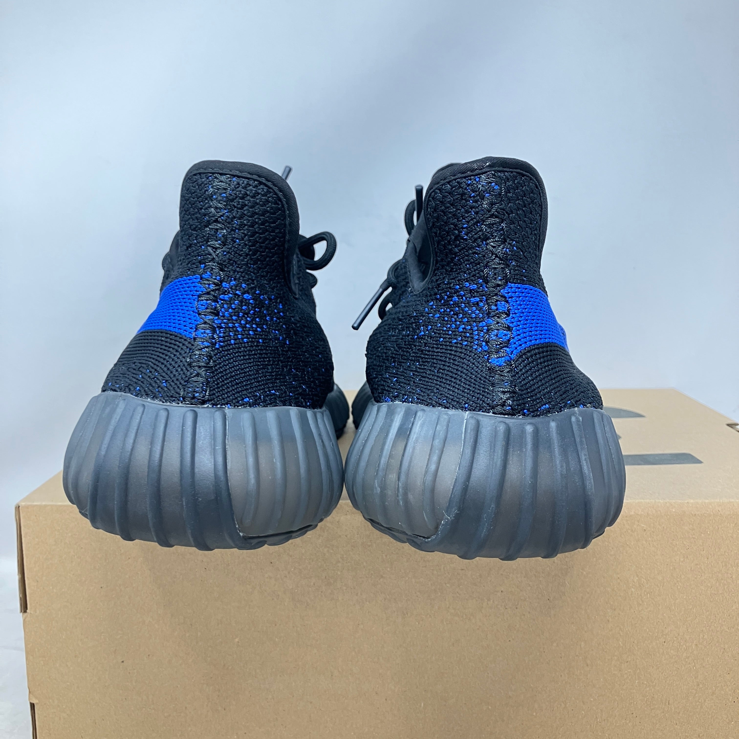 adidas Yeezy Boost 350 V2 Dazzling Blue