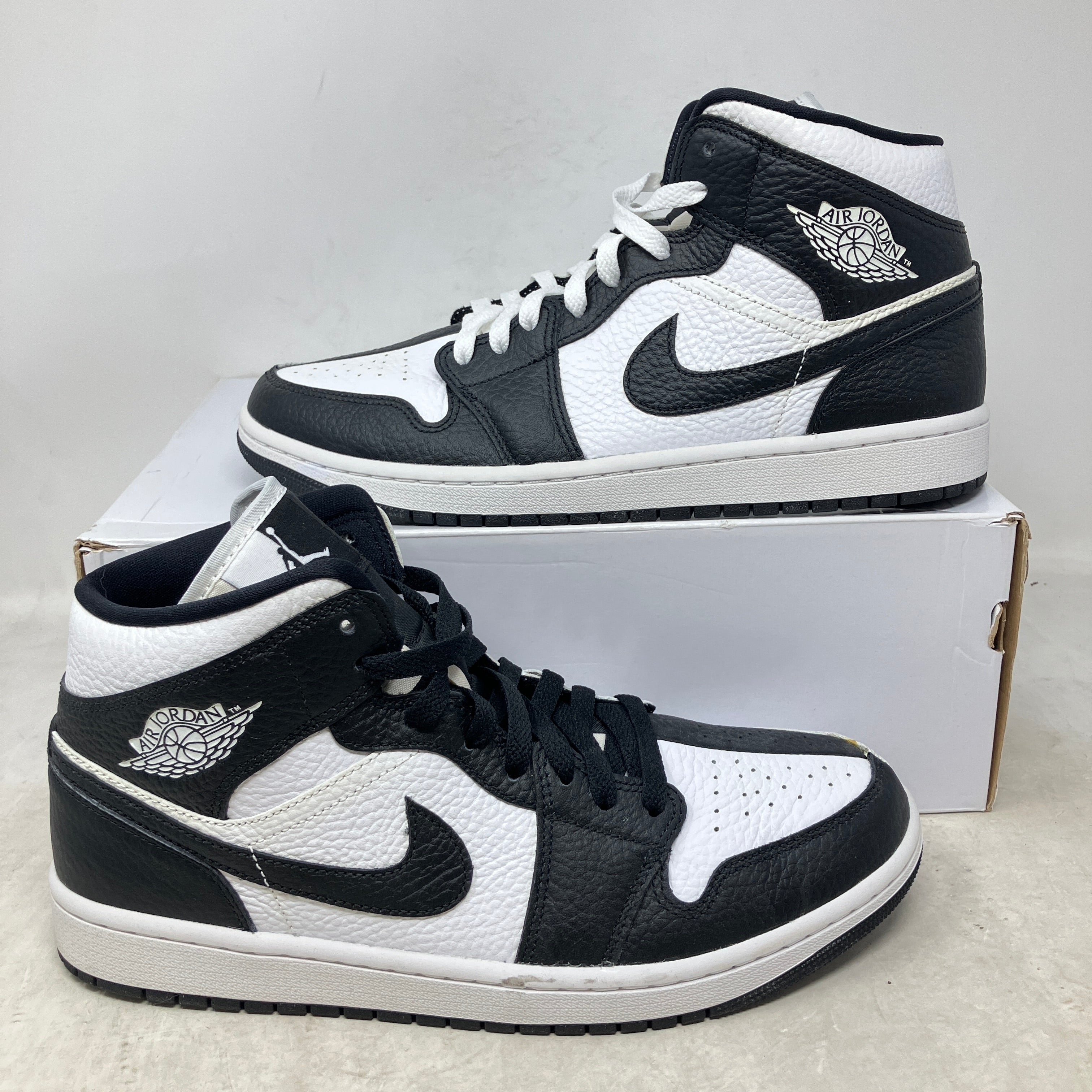 Jordan 1 Mid Split Black White (Women's)