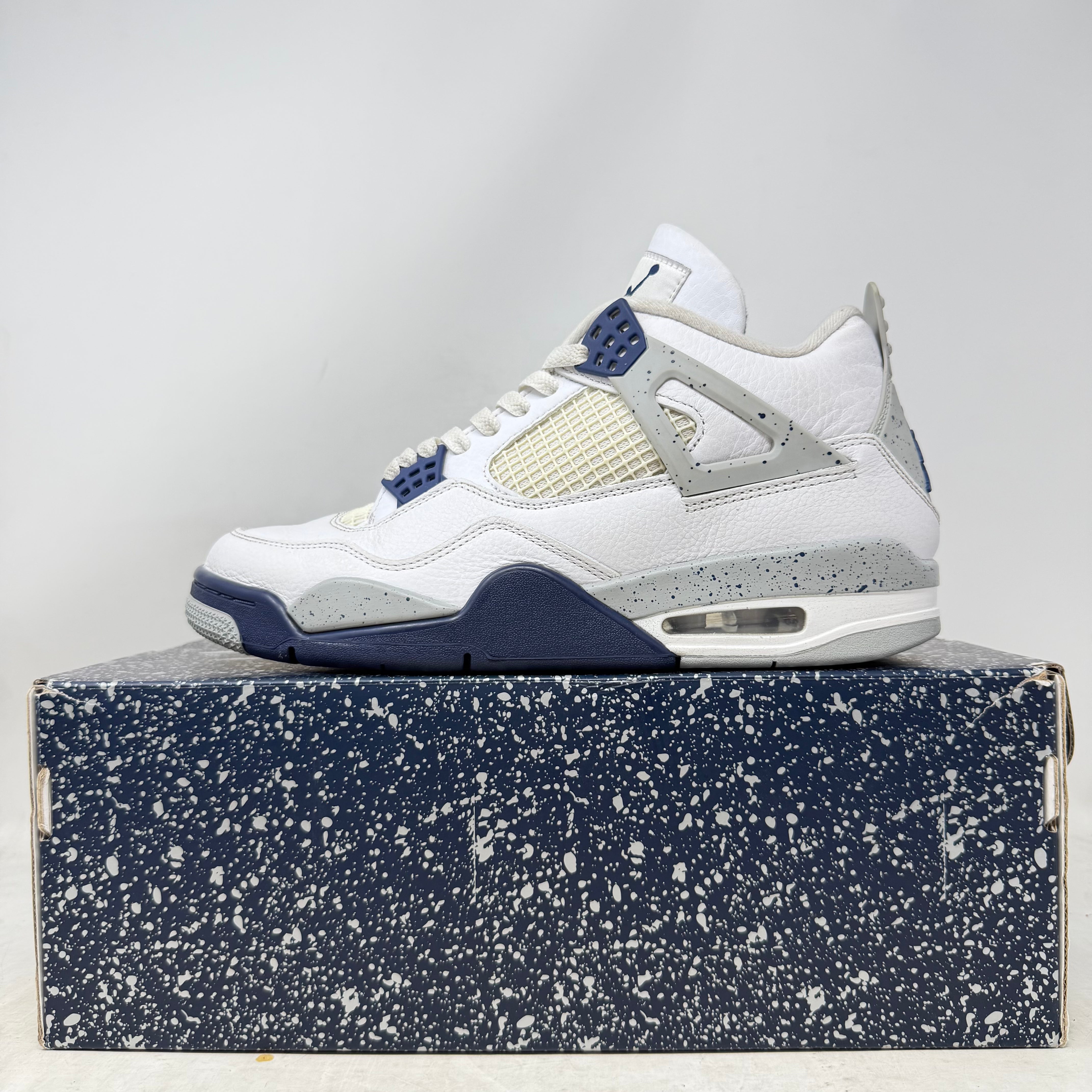 Jordan 4 Retro Midnight Navy