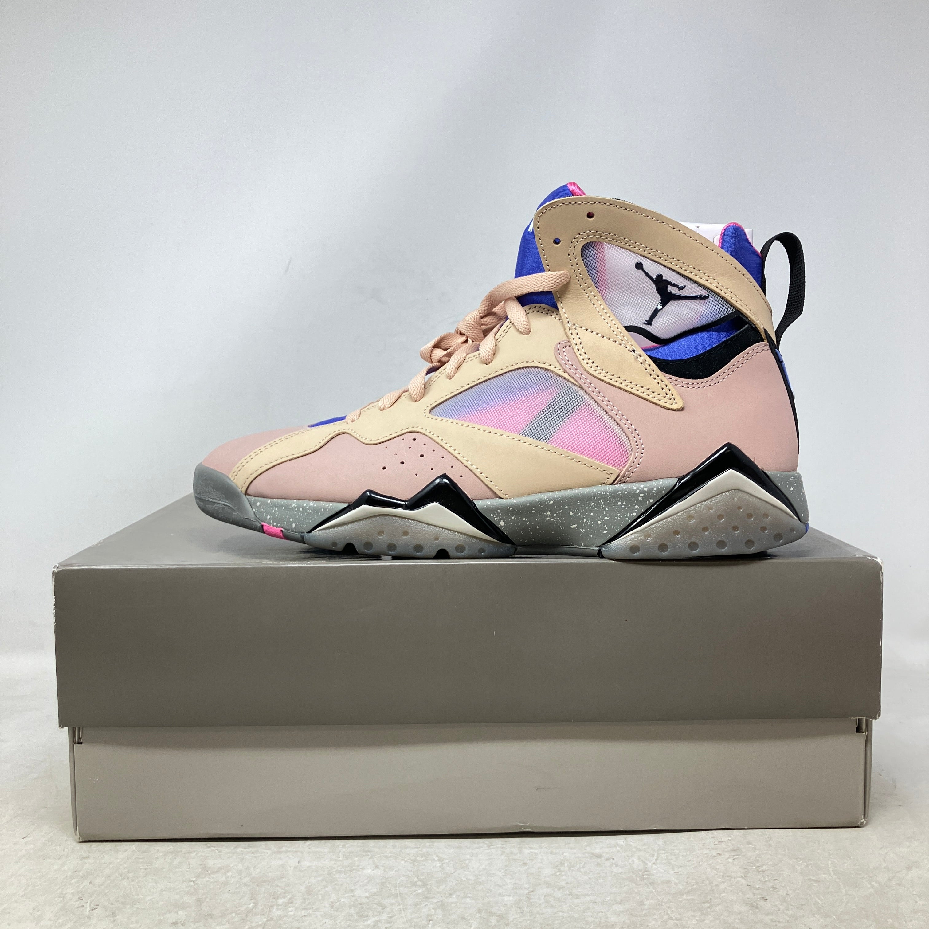 Jordan 7 Retro SE Sapphire
