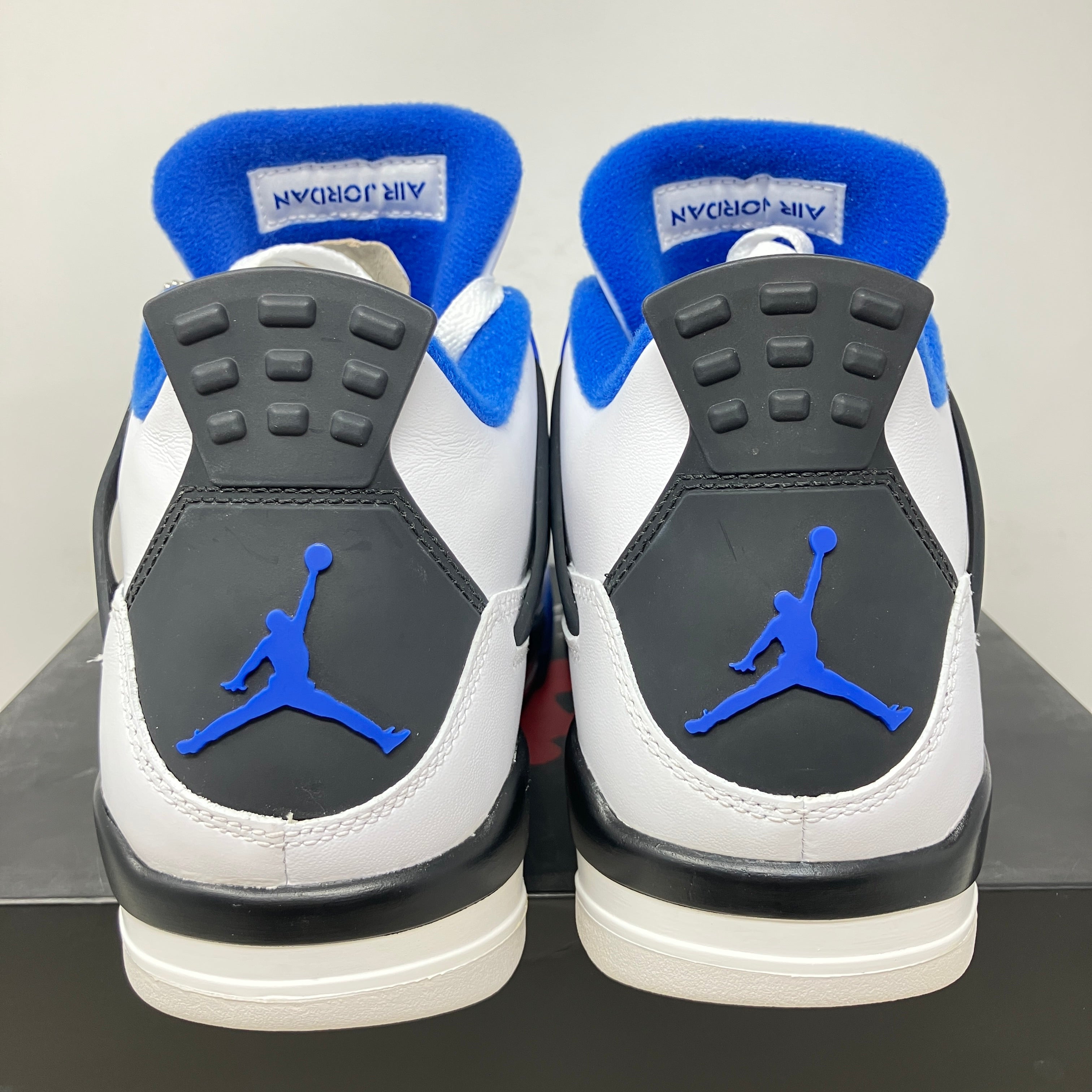 Jordan 4 Retro Motorsports (2017)