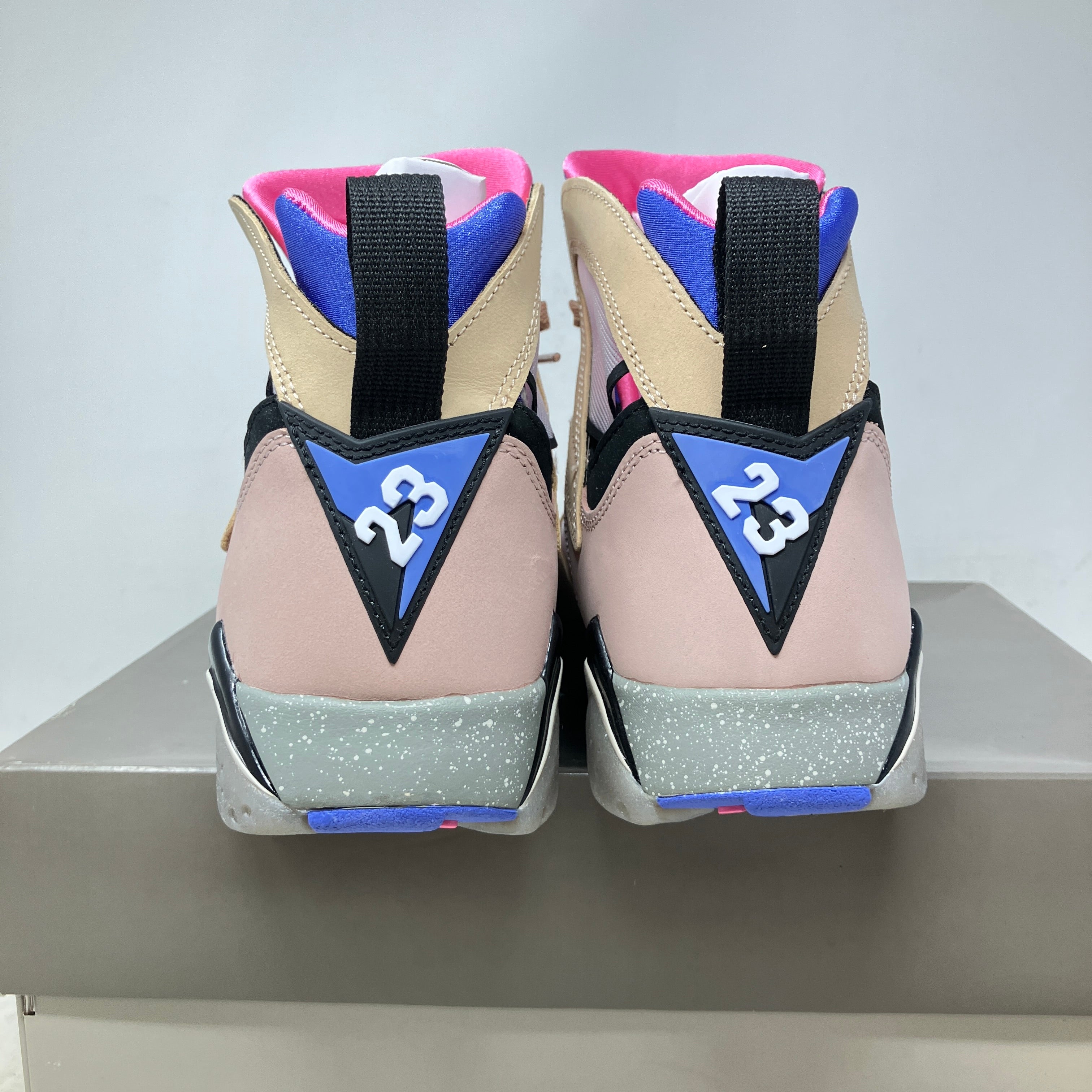 Jordan 7 Retro SE Sapphire