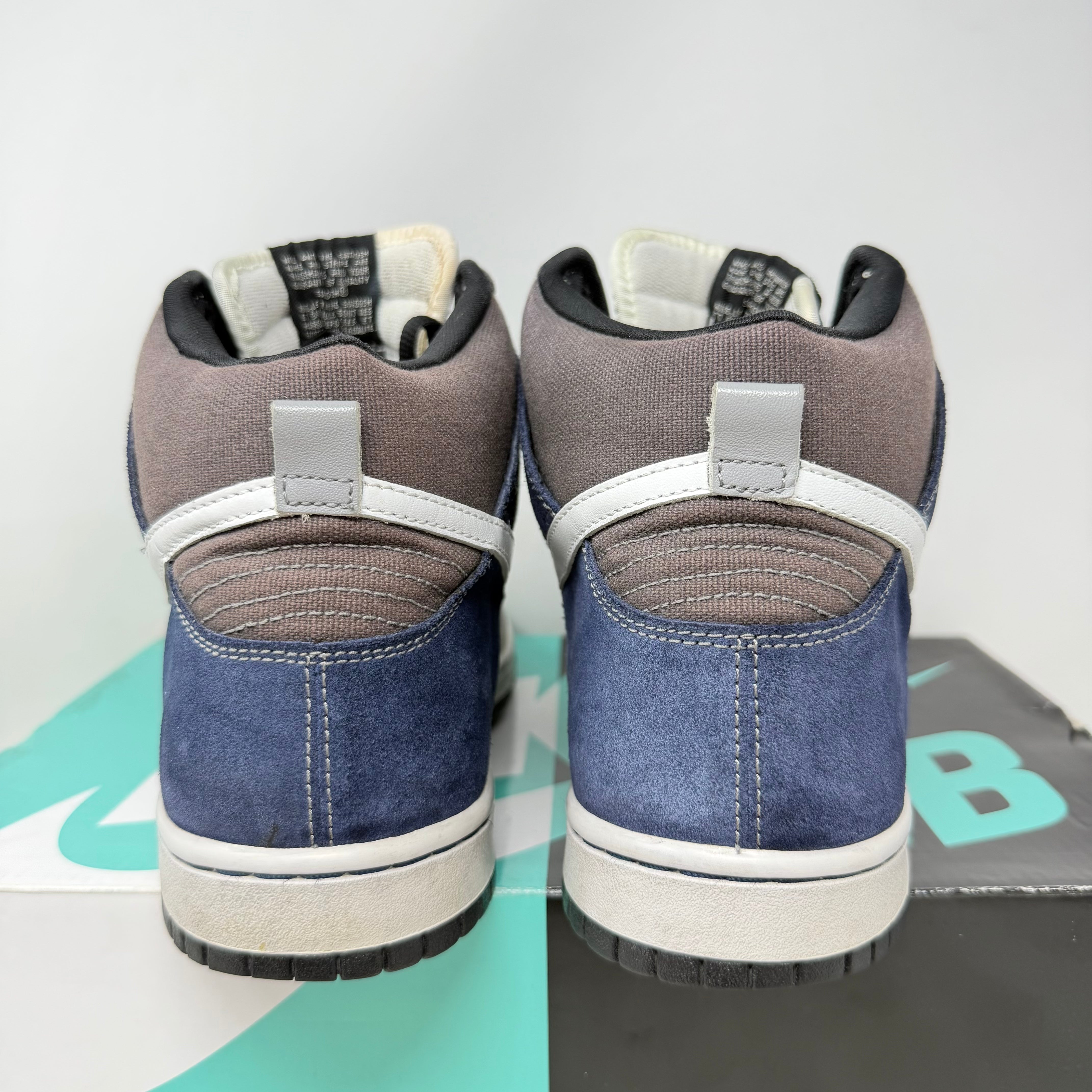 Nike SB Dunk High Un-Futuras