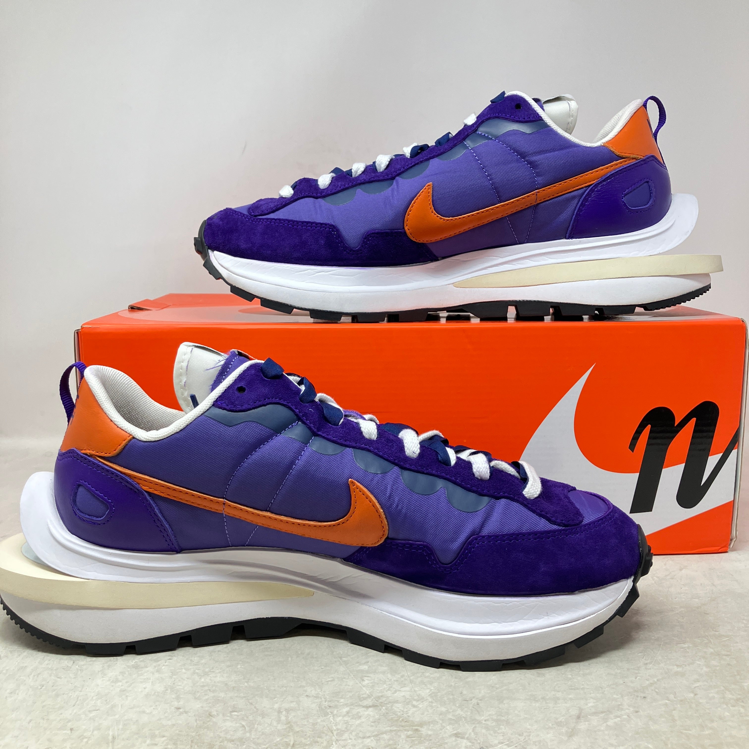 Nike Vaporwaffle sacai Dark Iris