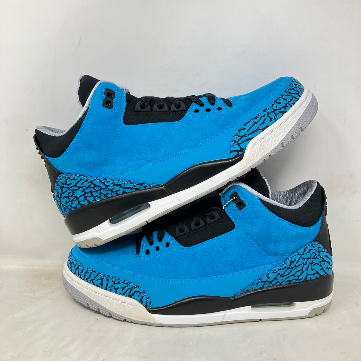 Jordan 3 Retro Powder Blue