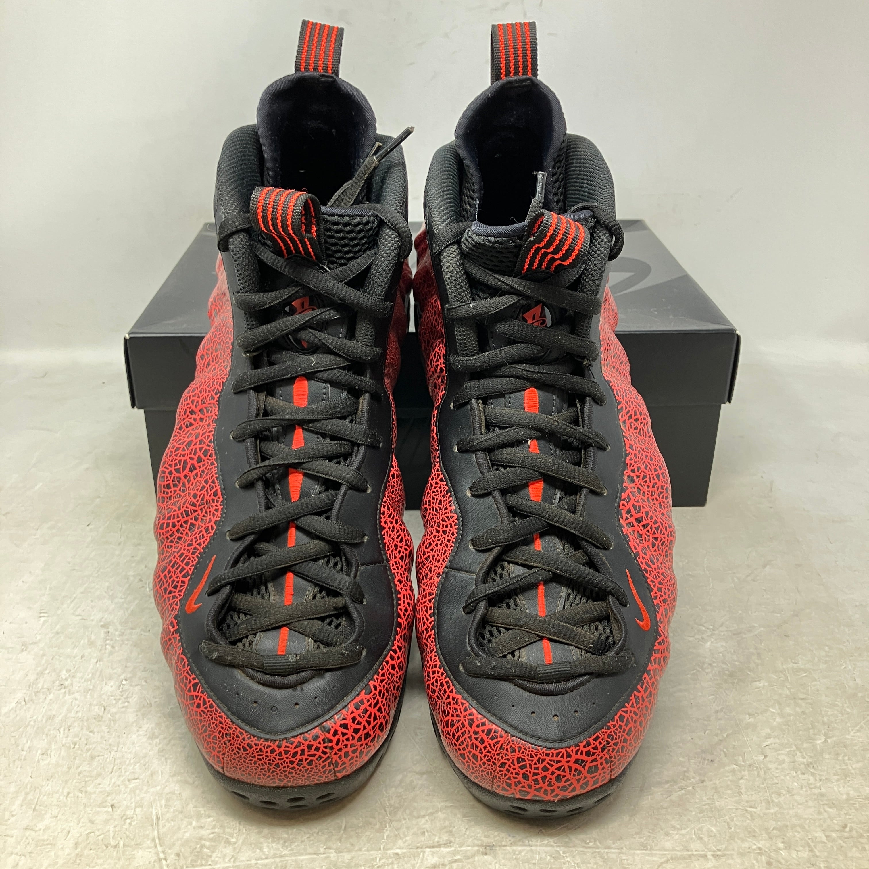 Nike Air Foamposite One Cracked Lava