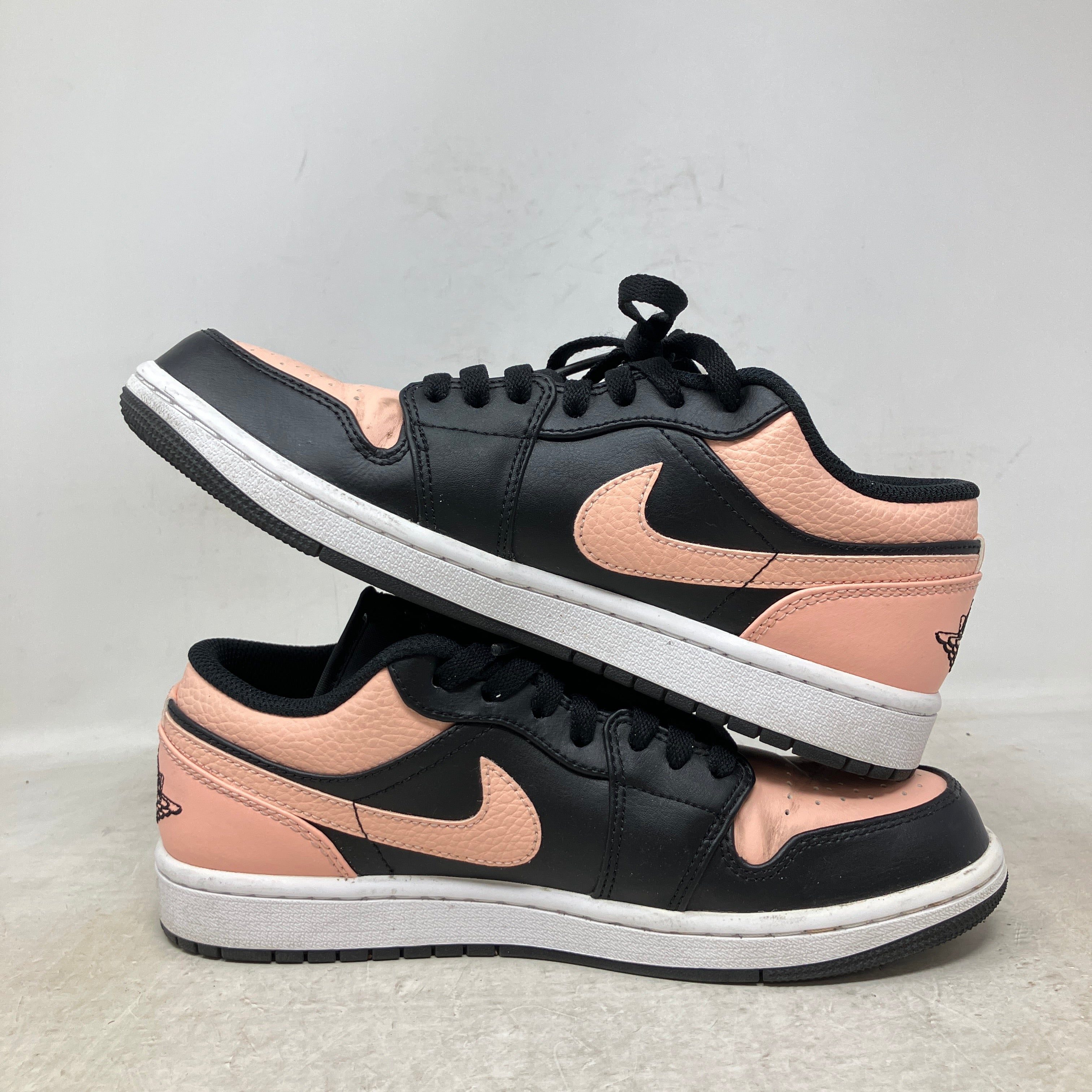 Jordan 1 Low Crimson Tint
