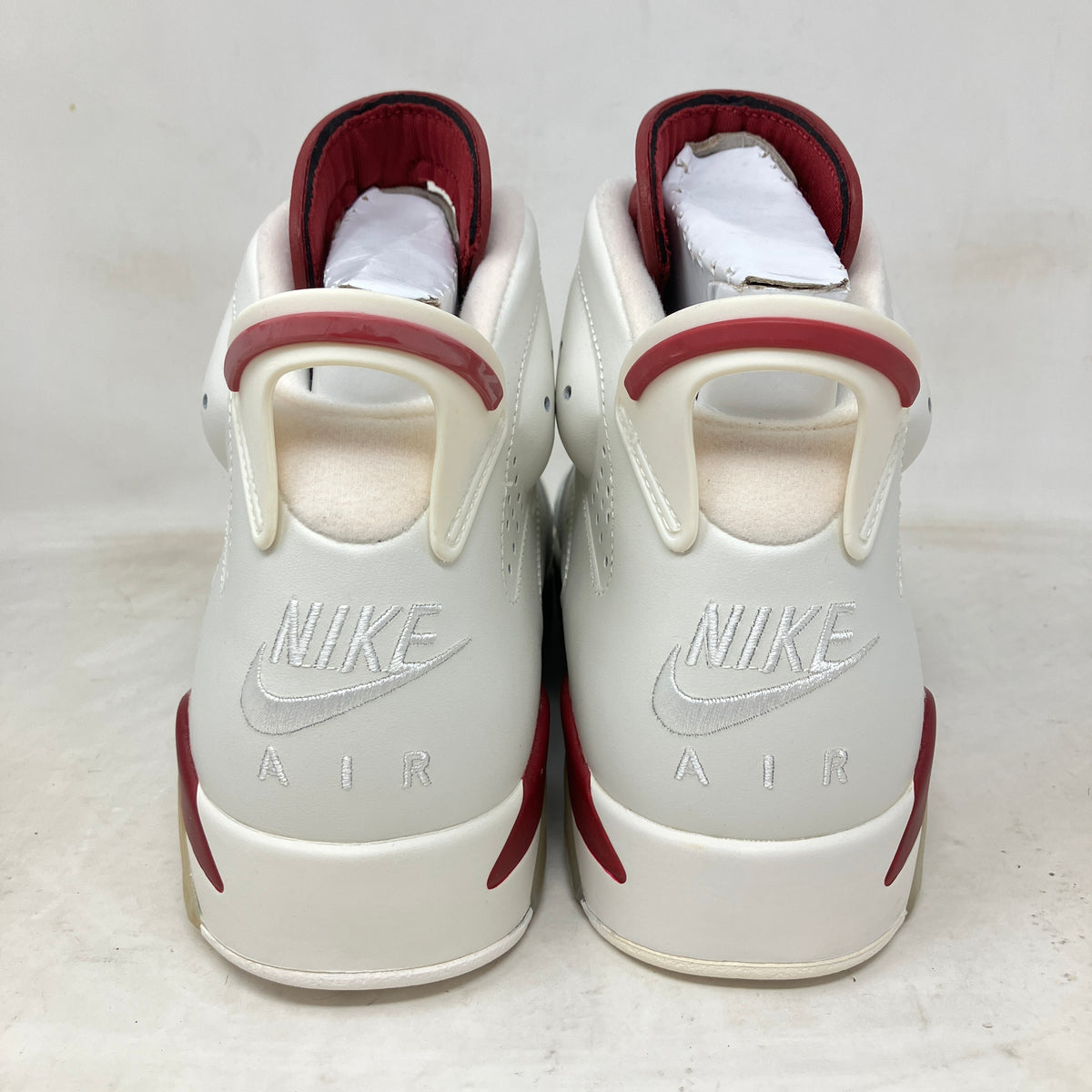 Jordan 6 Retro Maroon (2015)