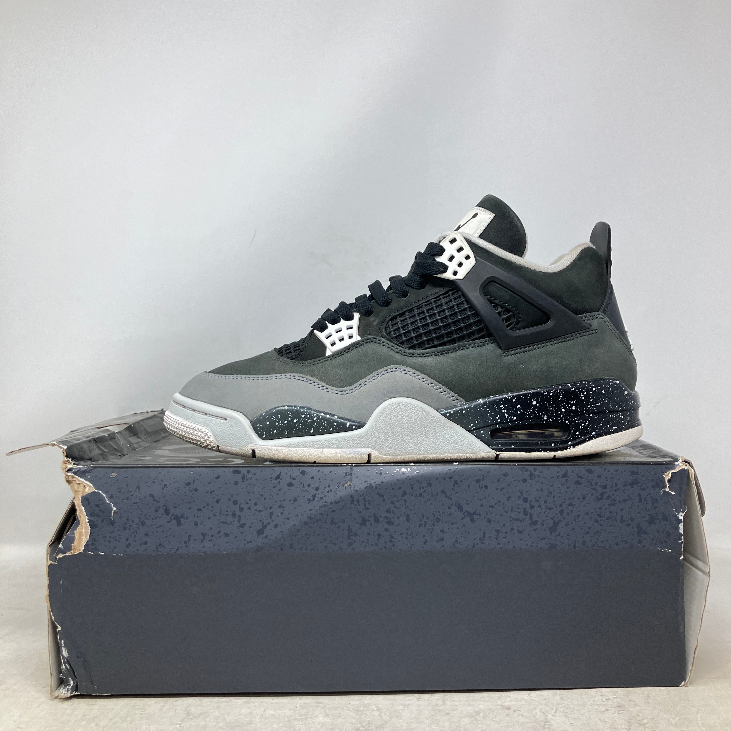 Jordan 4 Retro Fear (2024)