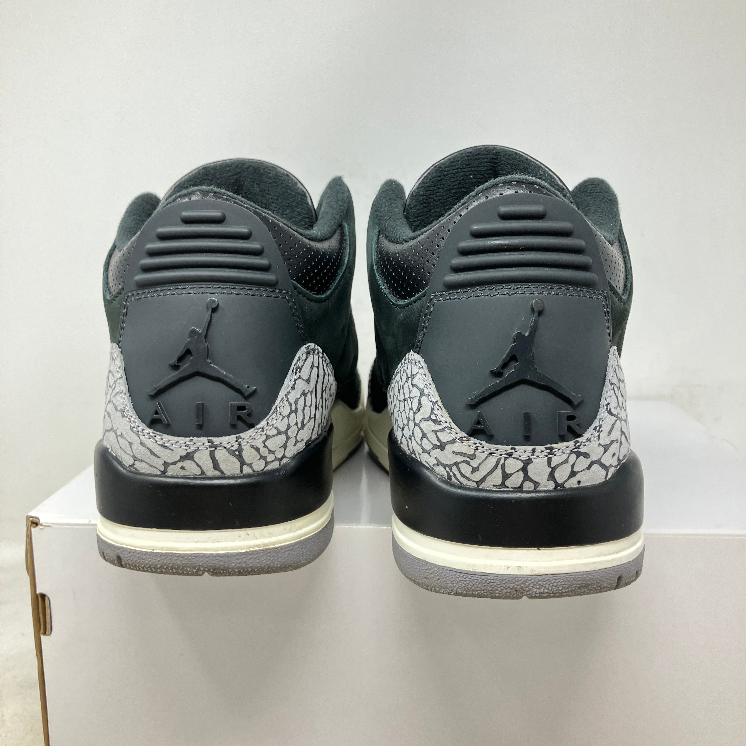 Jordan 3 Retro Off Noir (Women's)