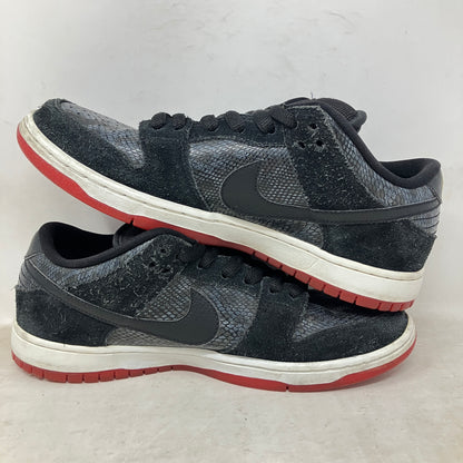 Nike SB Dunk Low Snake Eyes